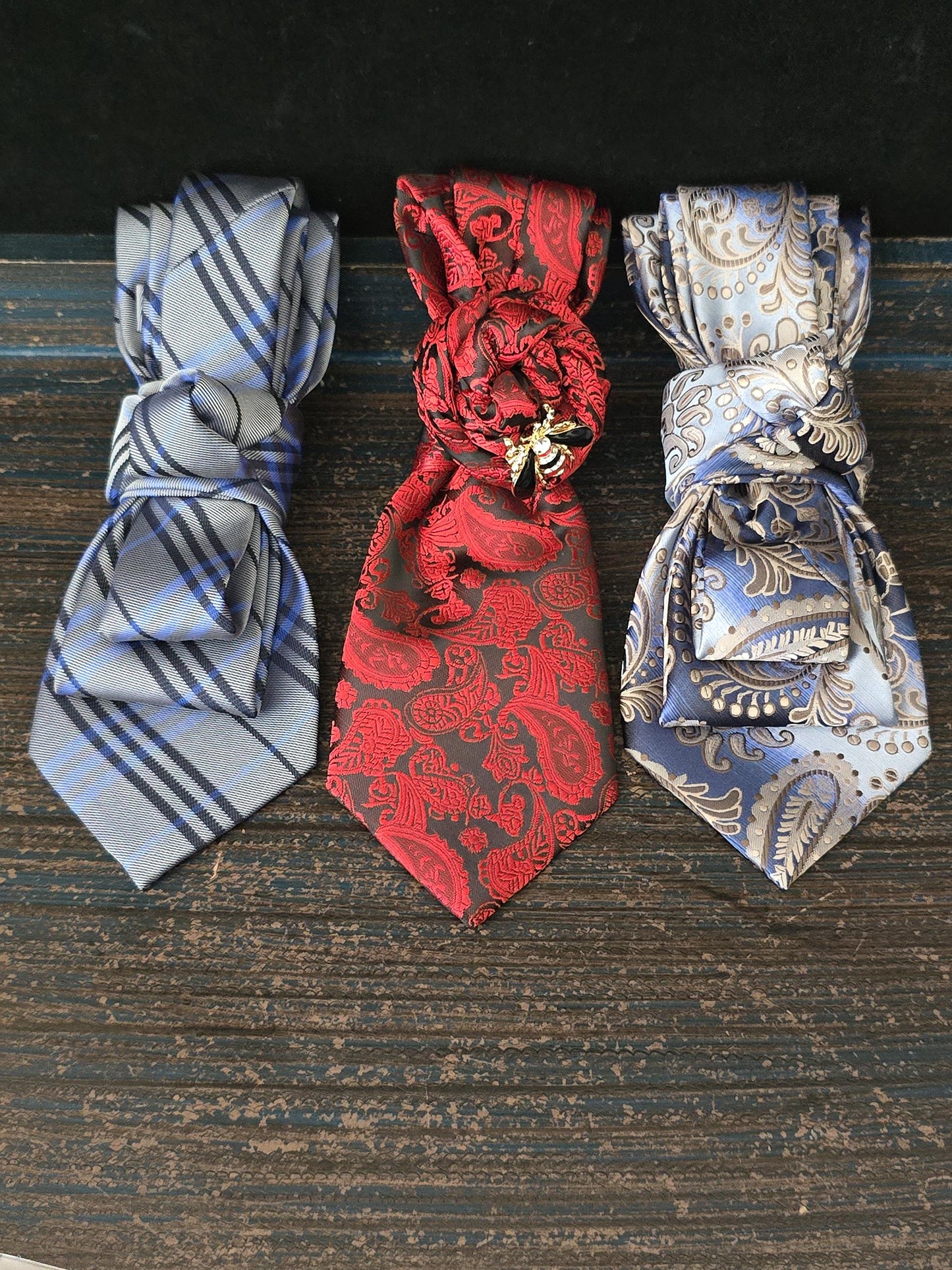 Women's Blue Plaid Necktie Necklace - Brooch Necktie For Women