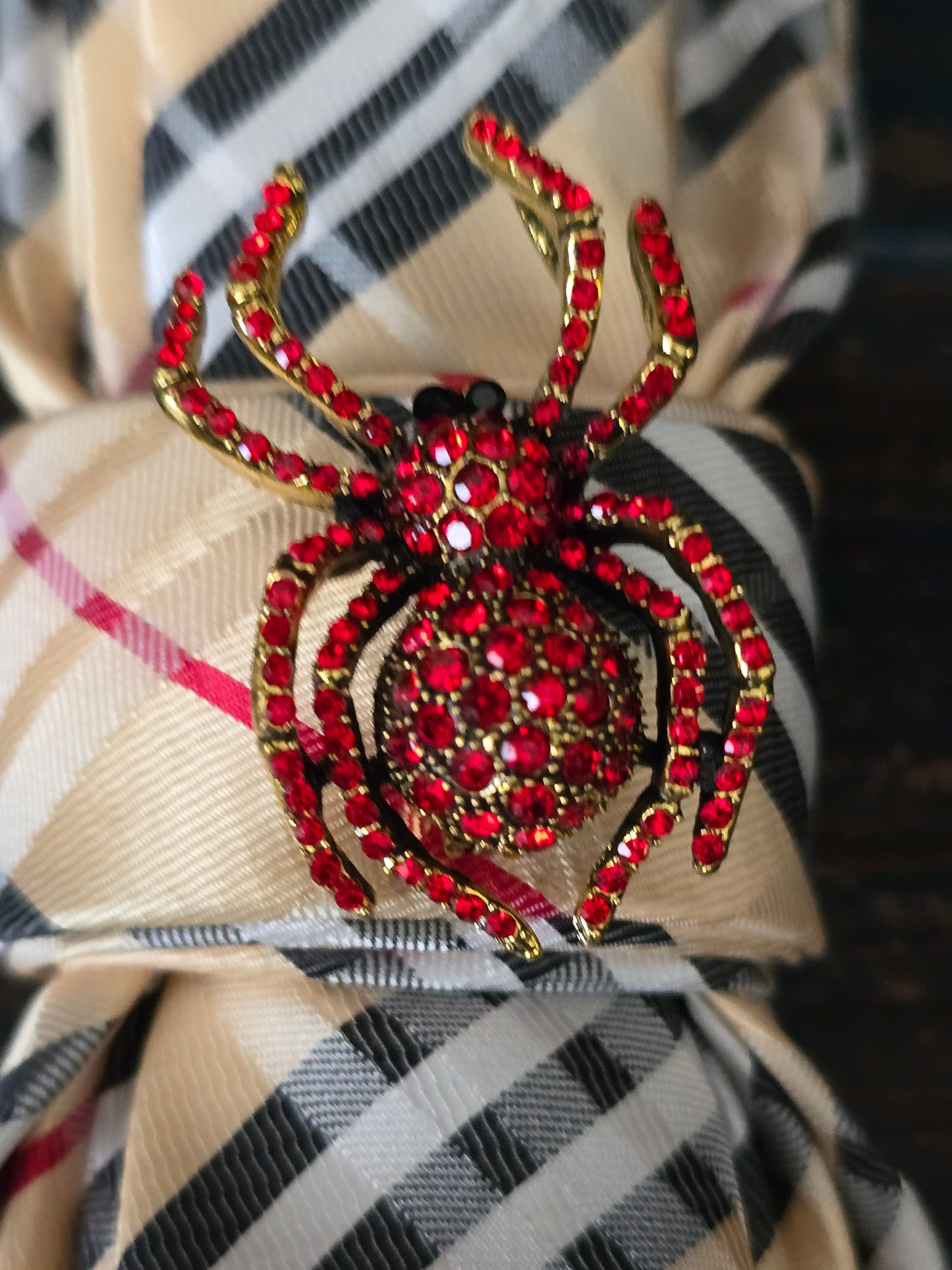 Spider Brooch Necklace- Gold Plaid Women's Necktie Necklace