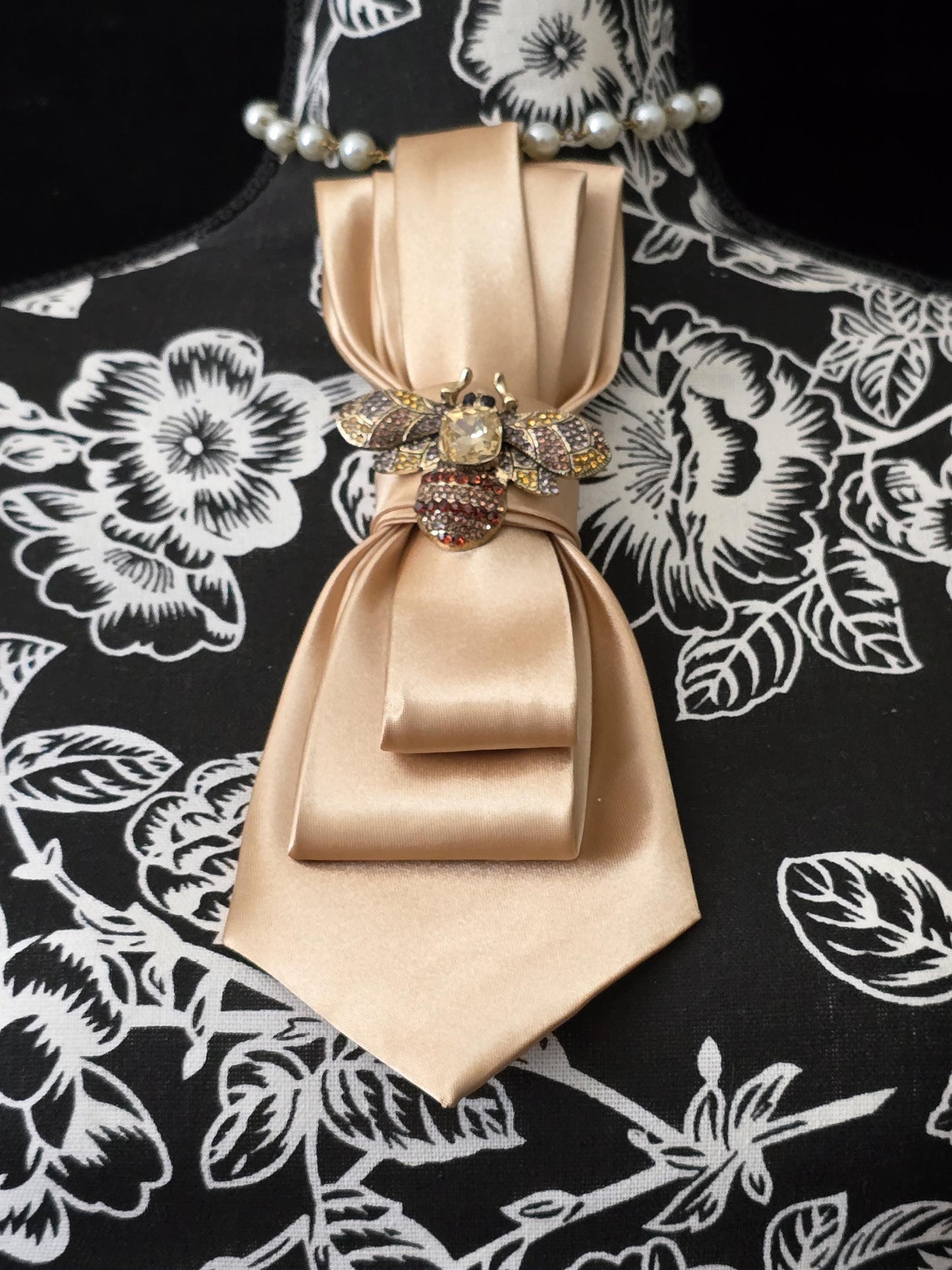 Brown Satin Women's Tie- Bumble Bee Brooch Necklace - Brooch Necktie -Stylish Neckwear For Women