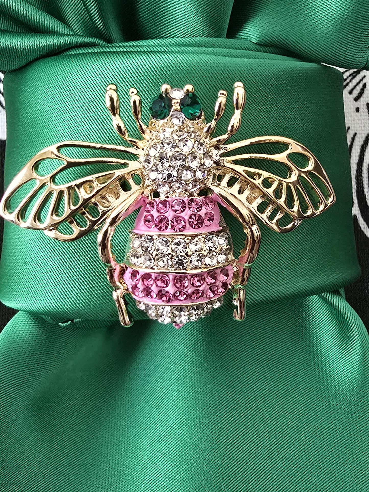 Green Silk Bumble Bee Brooch Necktie Necklace - Handcrafted Statement Jewelry - Brooch Necktie - Stylish Neckwear For Women
