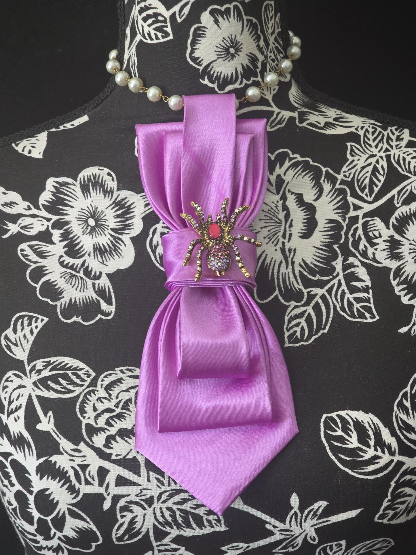 Simply Elegant Soft Purple Women's Tie- Brooch Necklace - Handcrafted Statement Jewelry - Brooch Necktie -Stylish Neckwear For Women