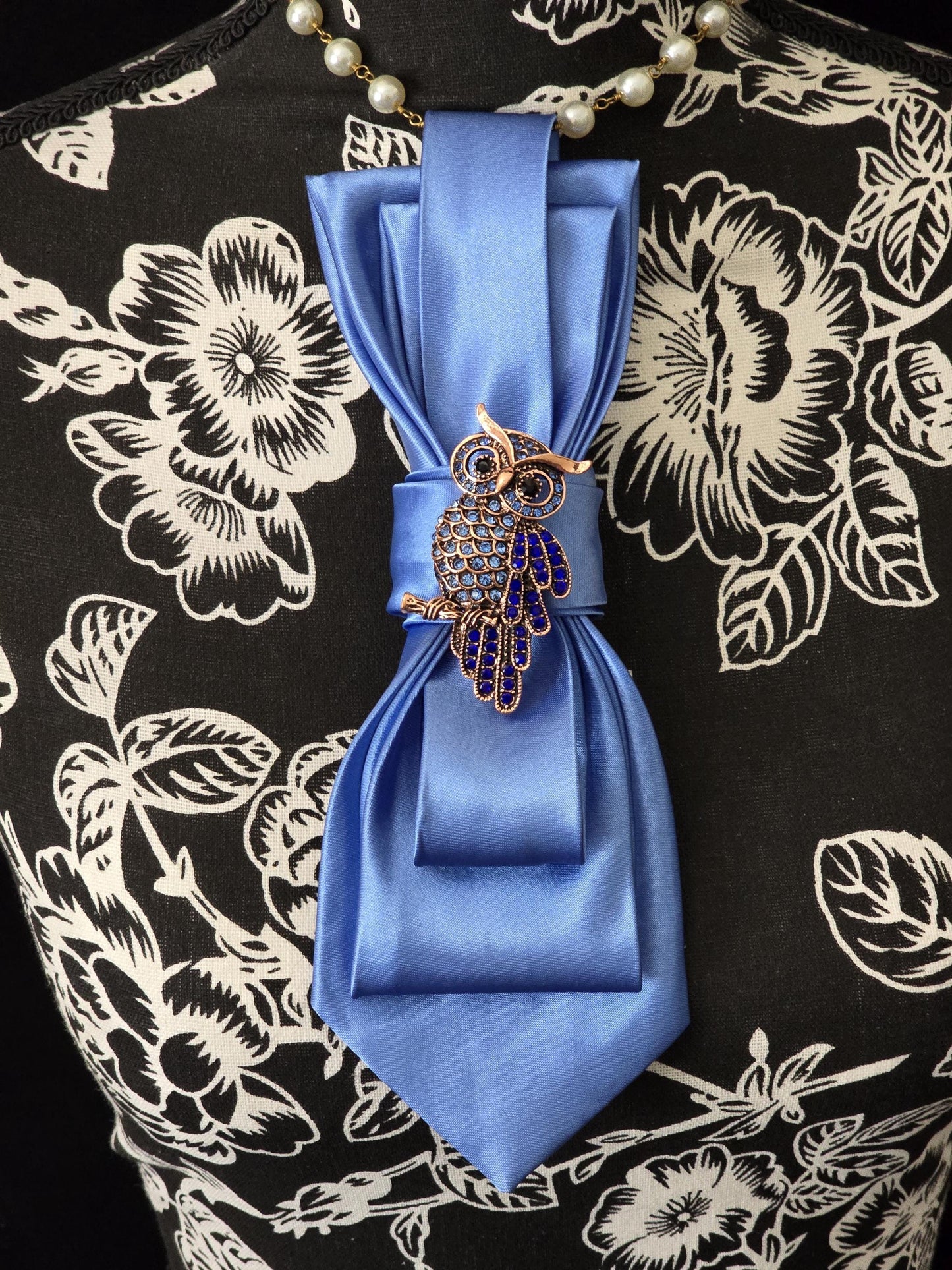 Simply Elegant Blue Women's Tie- Brooch Necklace - Handcrafted Statement Jewelry - Brooch Necktie -Stylish Neckwear For Women