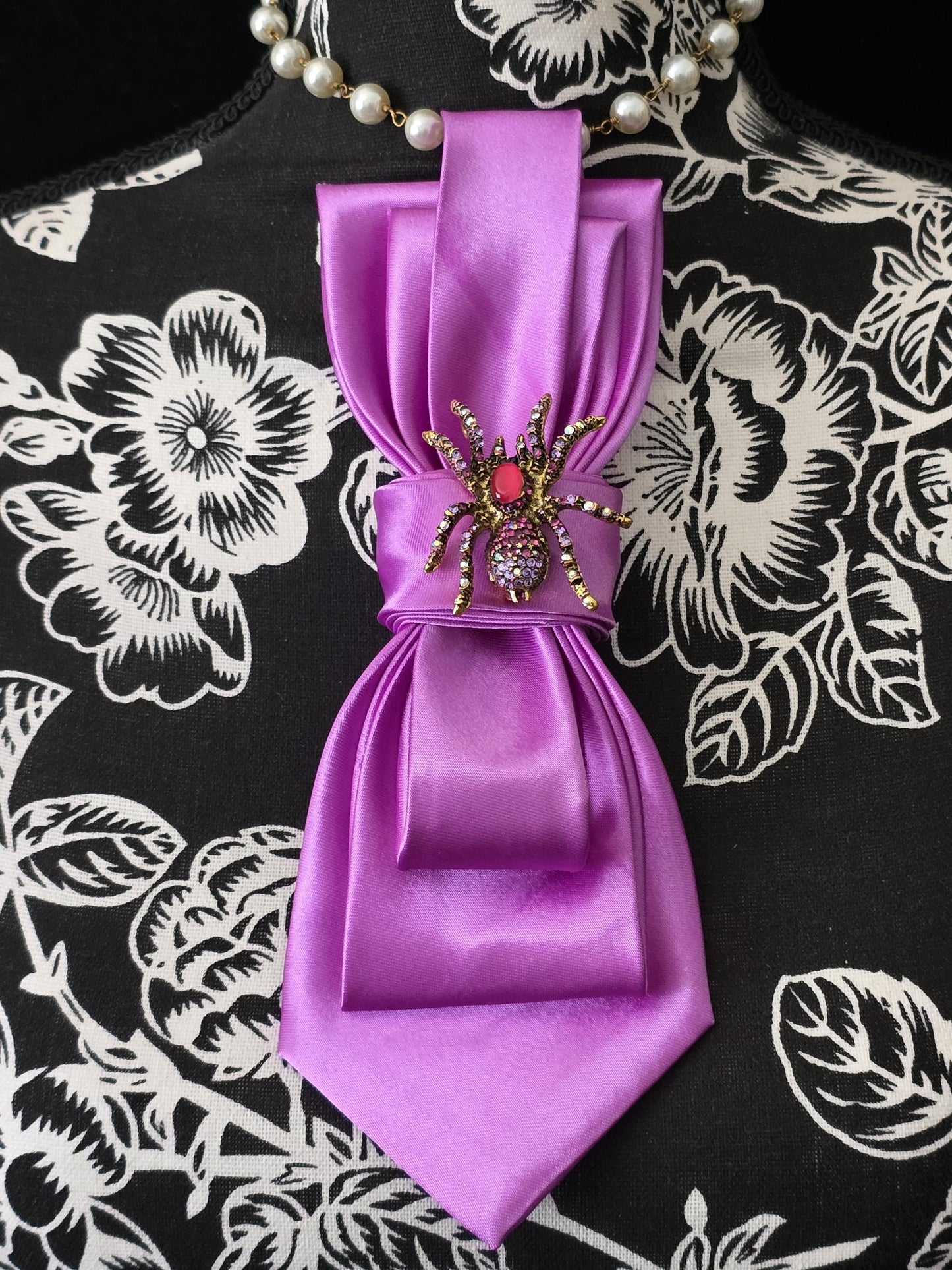 Simply Elegant Soft Purple Women's Tie- Brooch Necklace - Handcrafted Statement Jewelry - Brooch Necktie -Stylish Neckwear For Women
