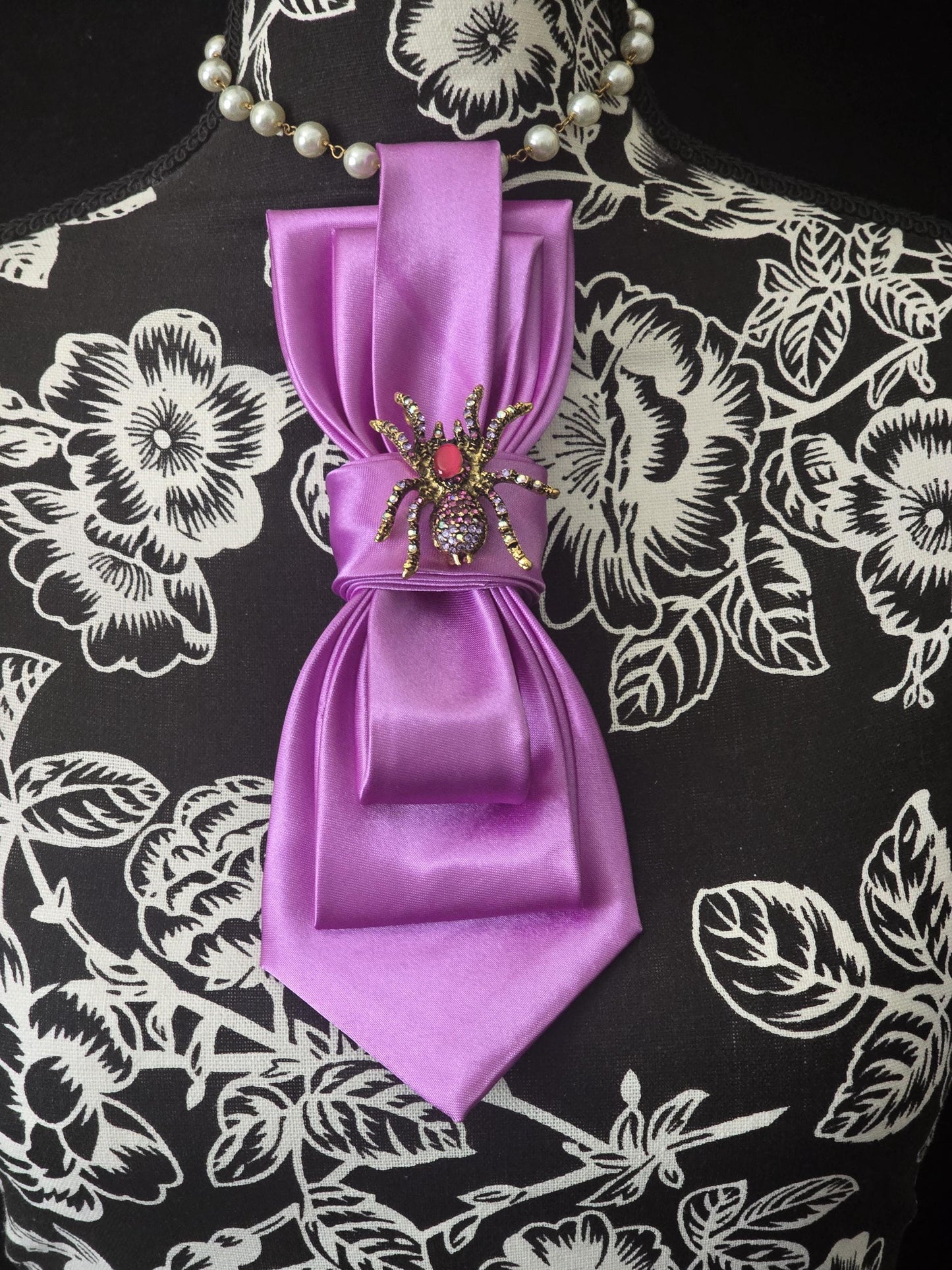 Simply Elegant Soft Purple Women's Tie- Brooch Necklace - Handcrafted Statement Jewelry - Brooch Necktie -Stylish Neckwear For Women