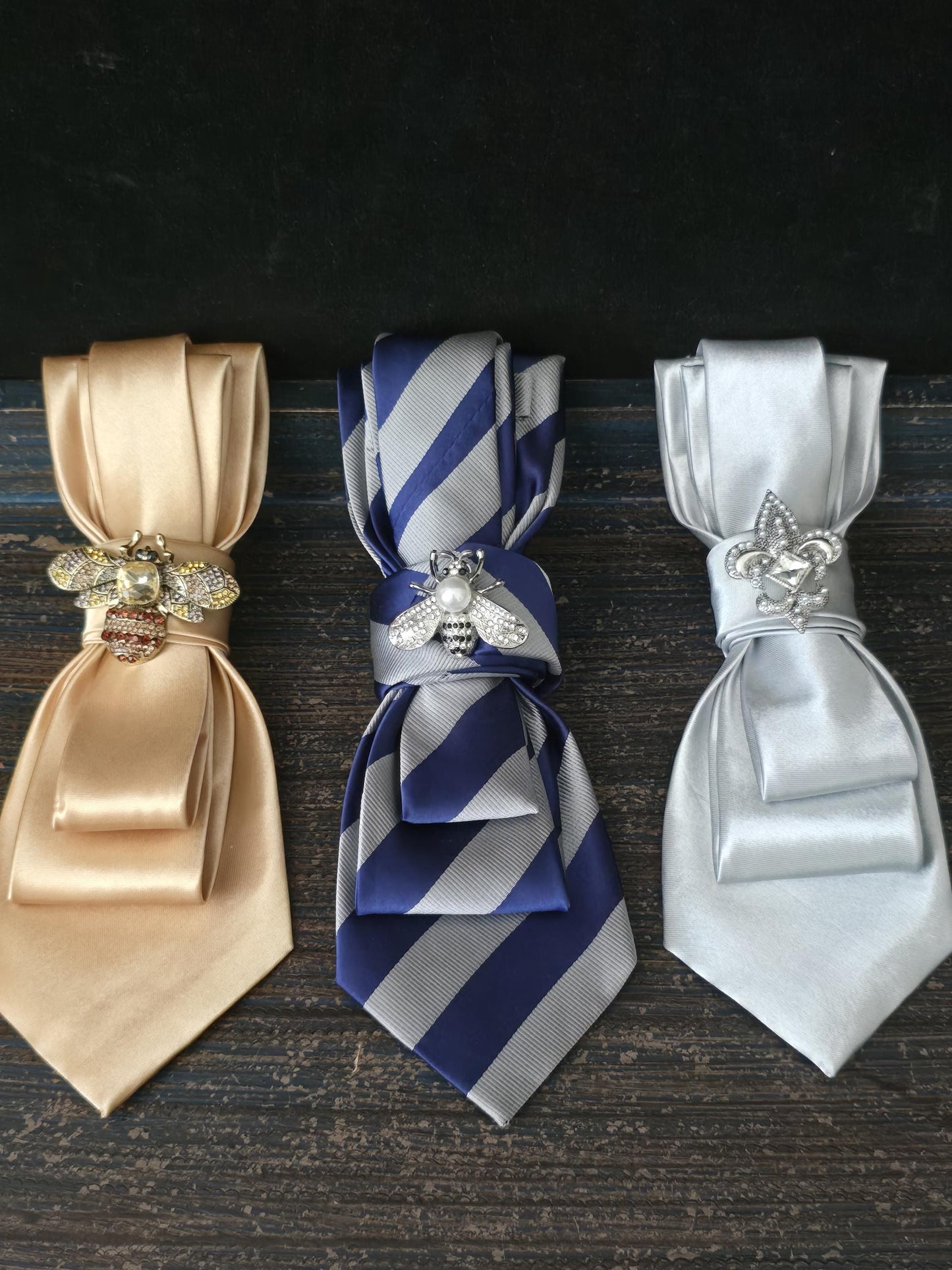 Fearless Ties | Unique Women’s Neckties, Tie Necklace Neckwear| Silver Satin Necktie Necklace