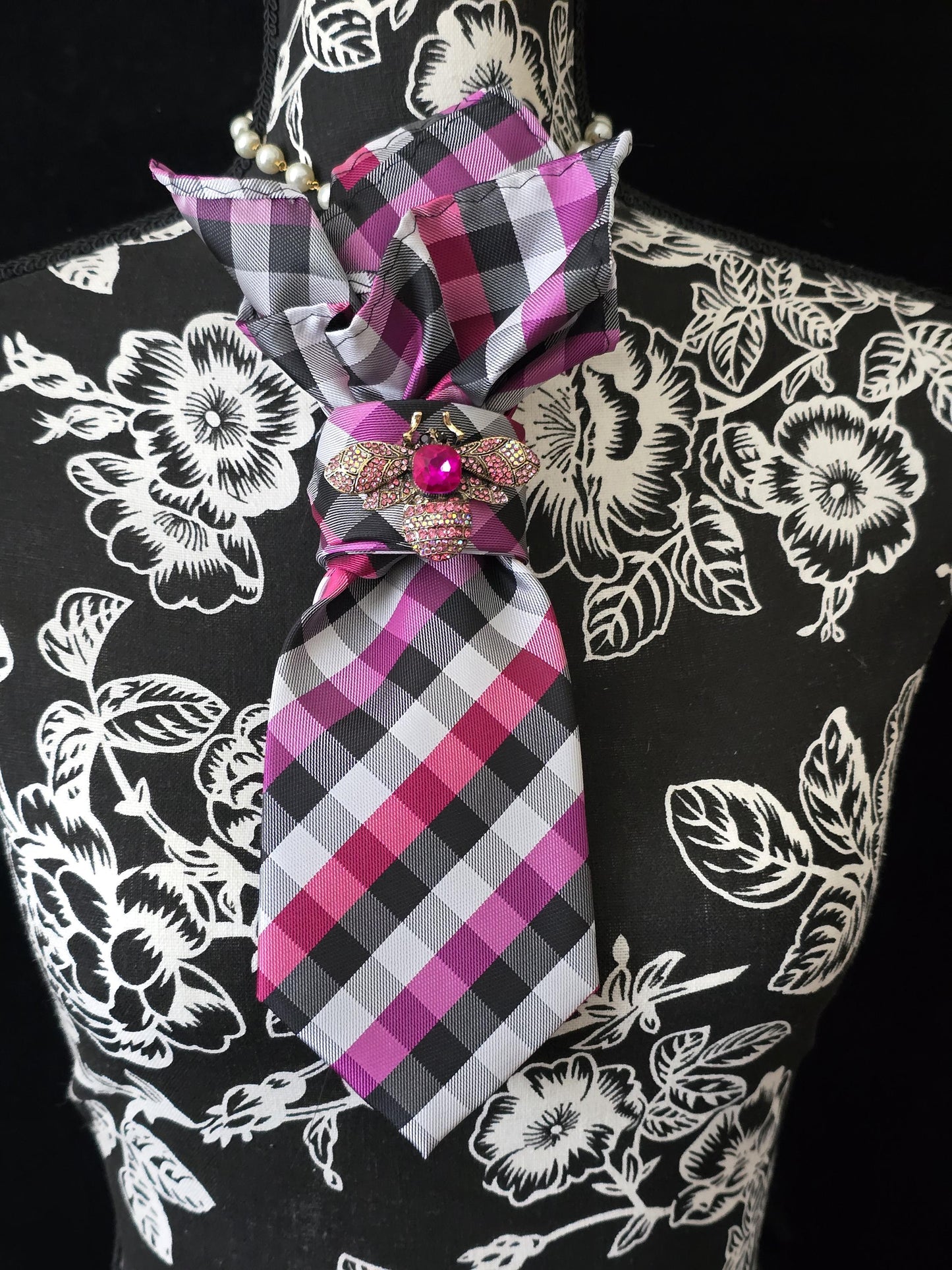 Pink and Black Plaid Women's Tie- Bumble Bee Brooch Necklace - Handcrafted Statement Jewelry - Brooch Necktie - Stylish Neckwear For Women