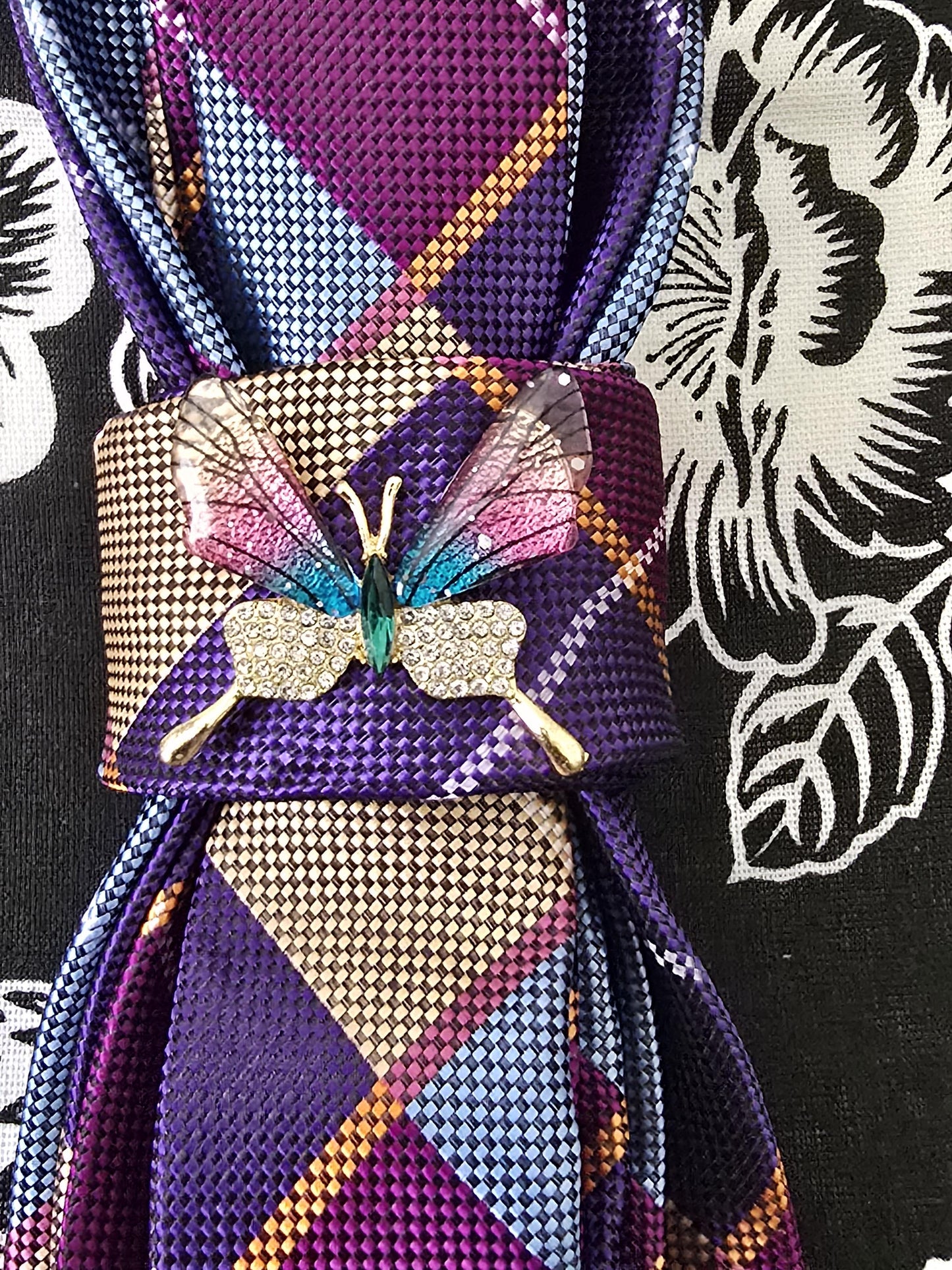 Stylish Multi Color Plaid Women's Necktie Necklace - Fashion Ties for Women - Brooch Necktie - Stylish Neckwear For Women
