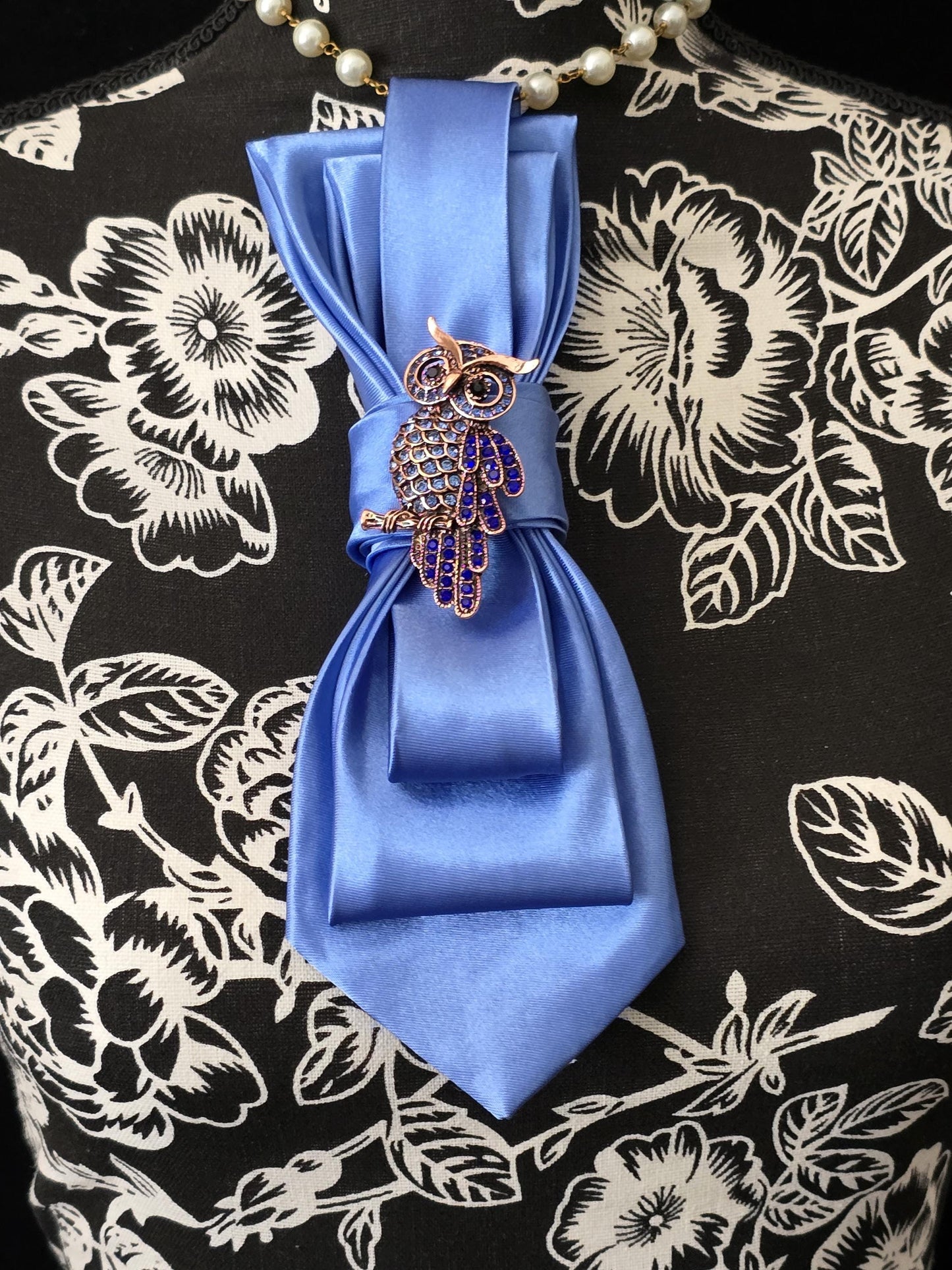 Simply Elegant Blue Women's Tie- Brooch Necklace - Handcrafted Statement Jewelry - Brooch Necktie -Stylish Neckwear For Women