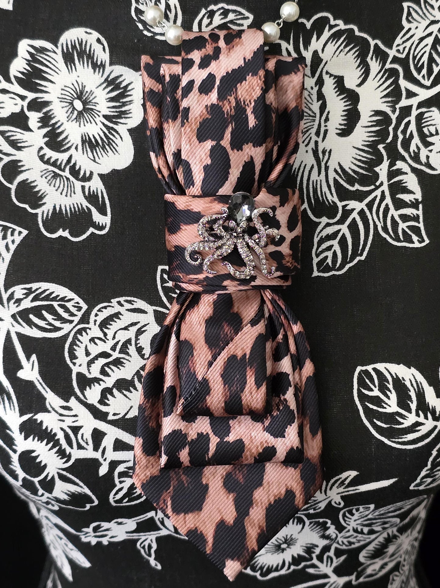 Leopard Print Women's Tie- Brooch Necklace - Brooch Necktie