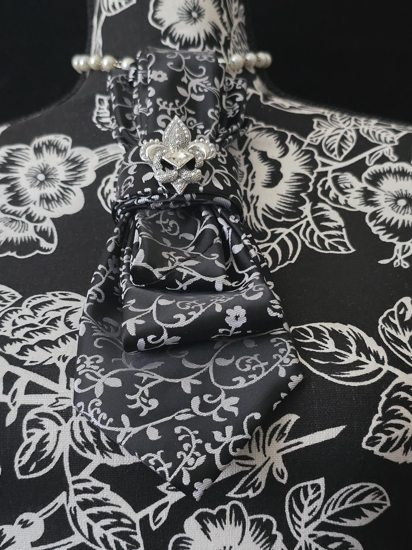 Black and White Paisley Necktie Necklace | Fearless Ties | Unique Women’s Neckties, Tie Necklace Neckwear