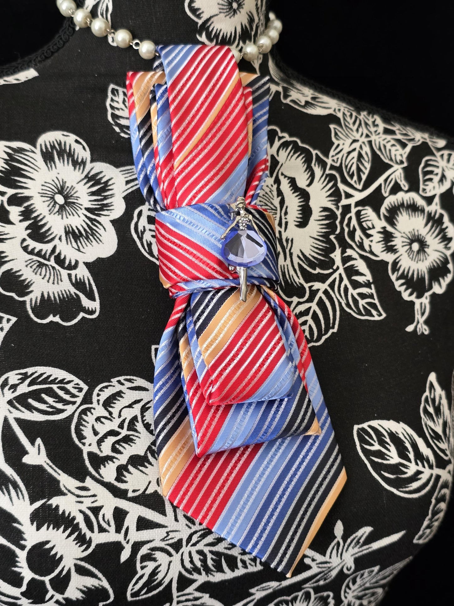 Simple Multi-Color Stripe Women's Tie- Ballerina Brooch Necklace - Brooch Necktie - Stylish Neckwear For Women