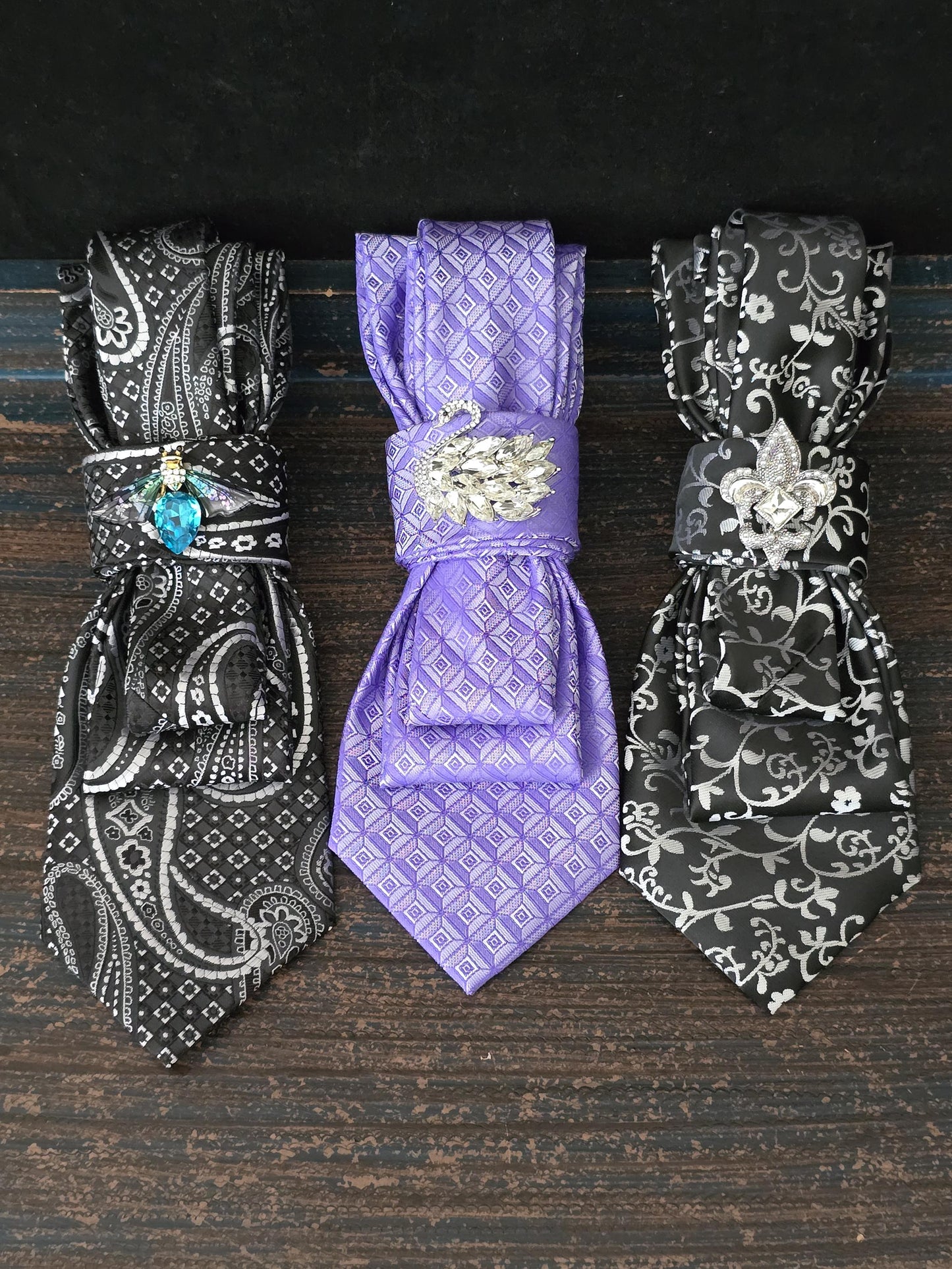 Black and White Paisley Necktie Necklace | Fearless Ties | Unique Women’s Neckties, Tie Necklace Neckwear