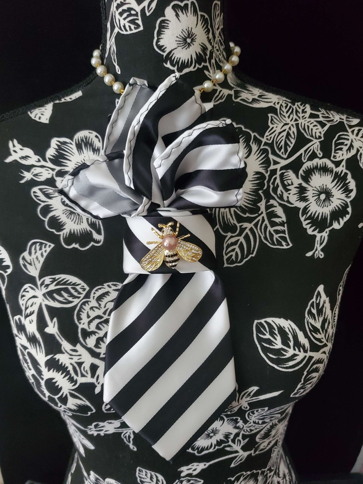 Handmade Bumble Bee Brooch Necktie: Black & White Striped Silk Necklace