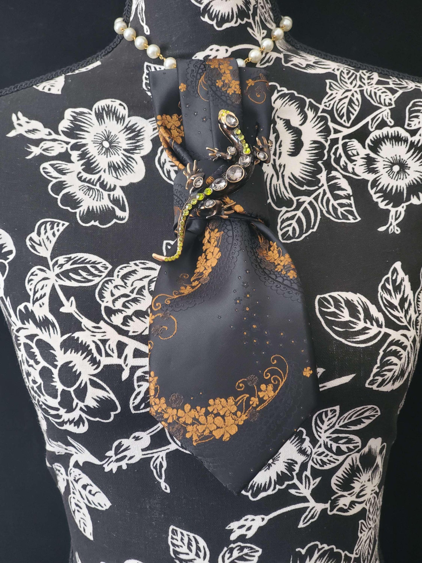 Handcrafted Black & Gold Necktie Necklace: Rhinestone Lizard Brooch