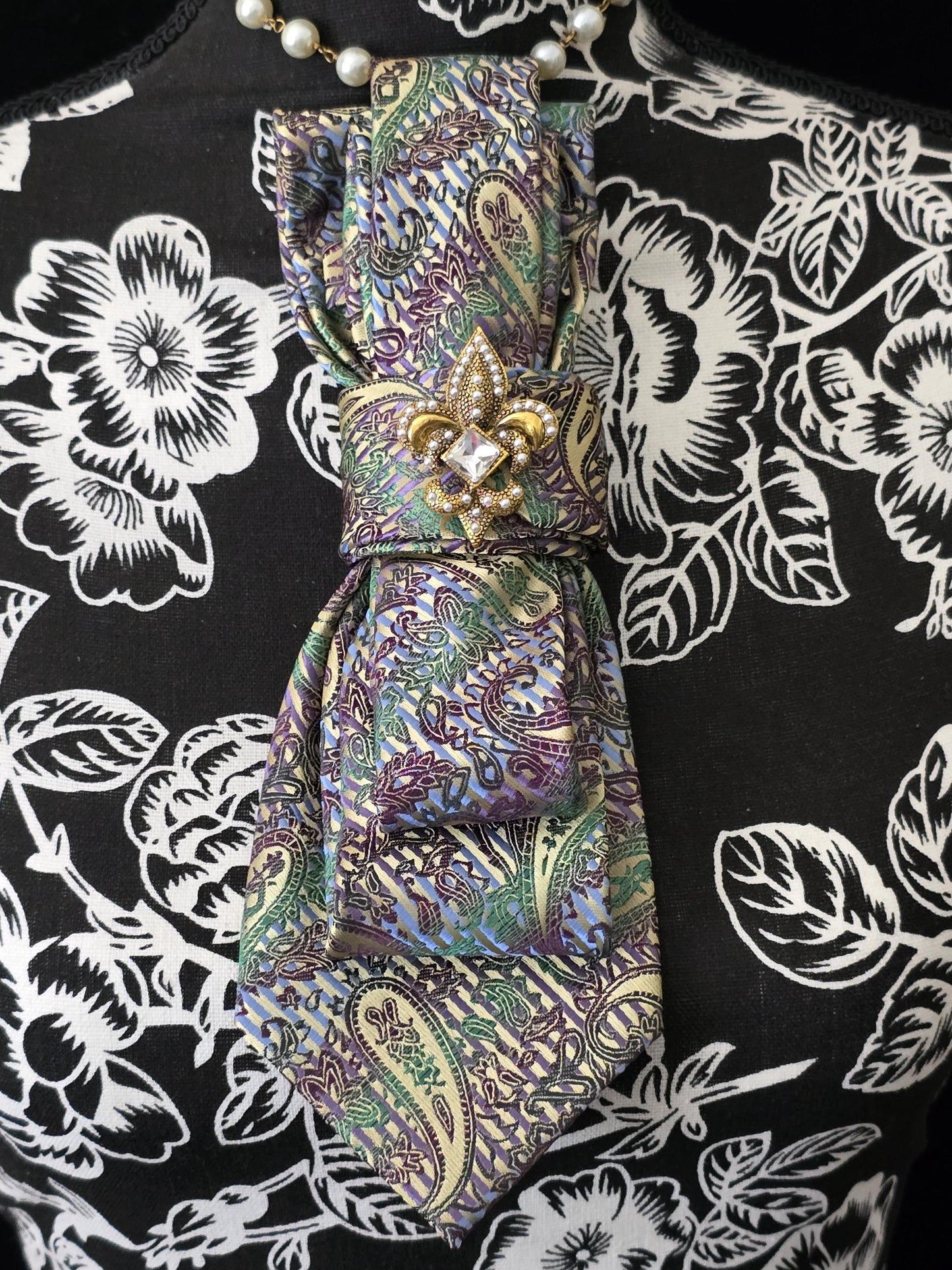 Paisley Silk Necktie Necklace: Fleur-de-lis Brooch, Adjustable Chain