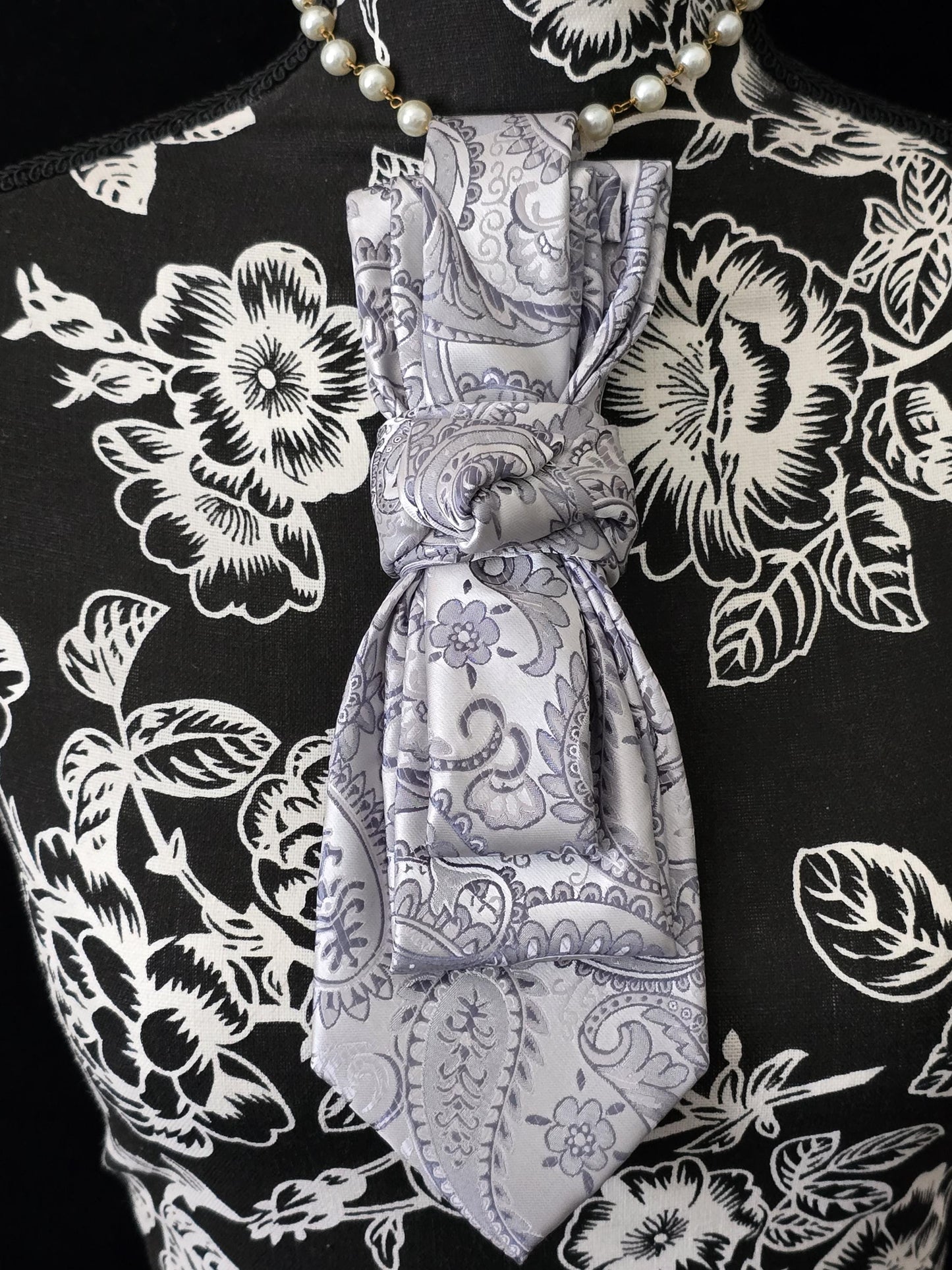 Simply Elegant Gray Paisley Women's Necktie Necklace - Handcrafted Statement Jewelry - Brooch Necktie For Women