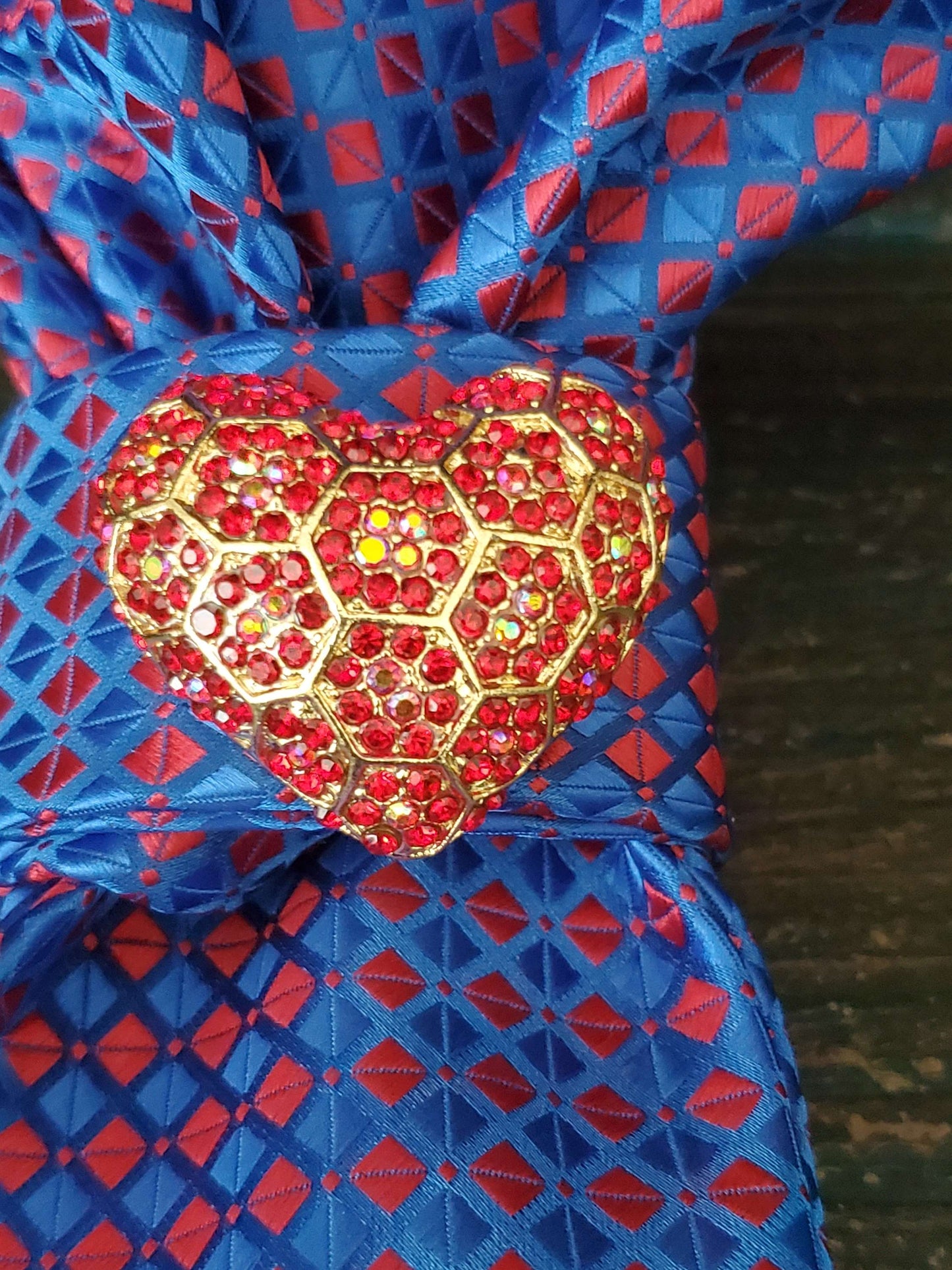 Stylish Blue and Red Women's Necktie Necklace - Heart Brooch Necklace