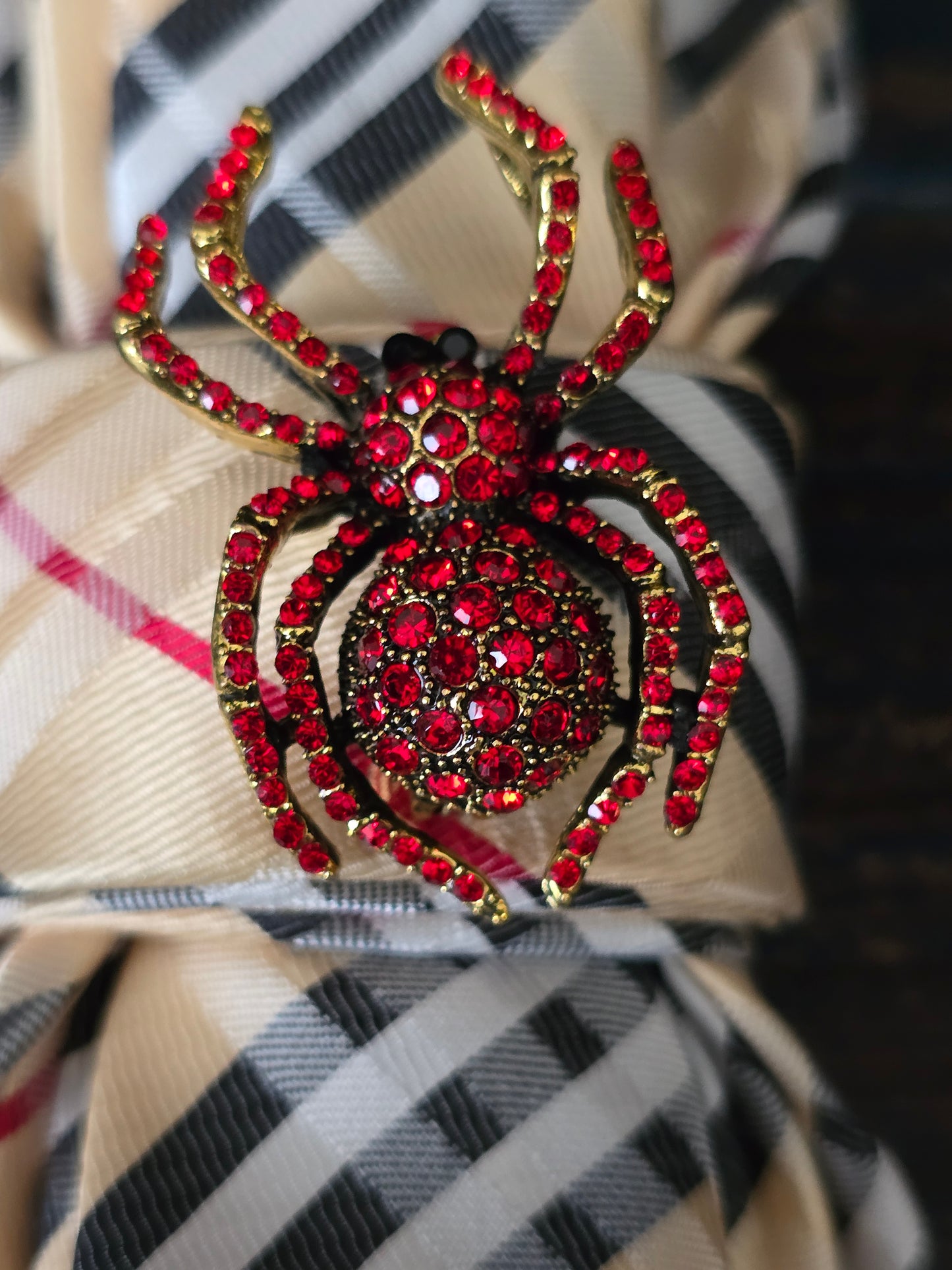 Spider Brooch Necklace- Gold Plaid Women's Necktie Necklace