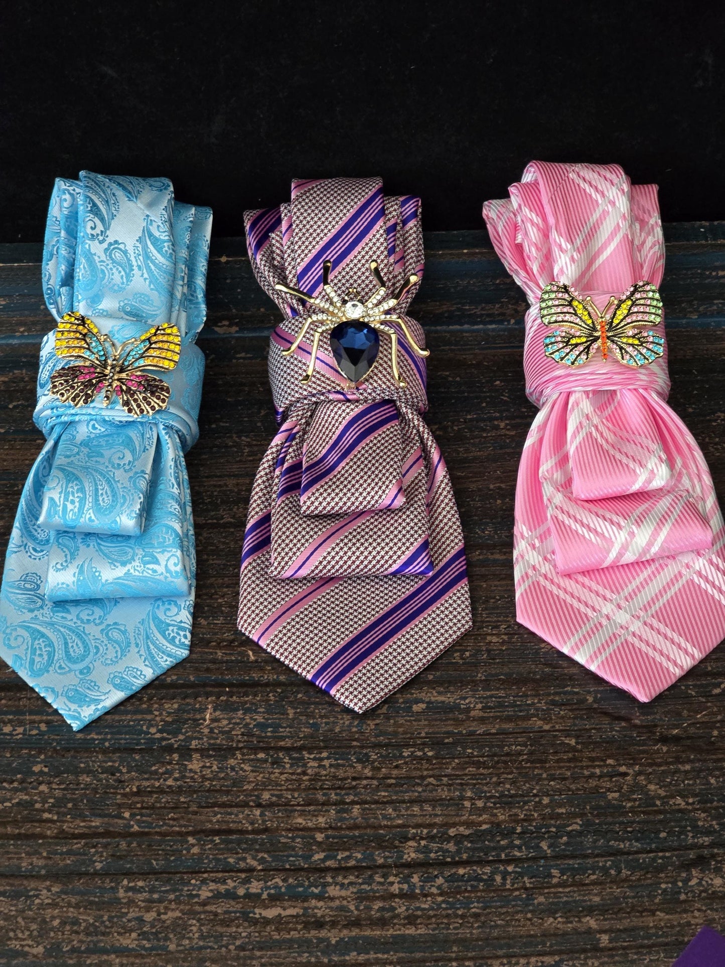 Pink and White Women's Necktie Necklace -  Brooch Necktie - Stylish Neckwear For Women