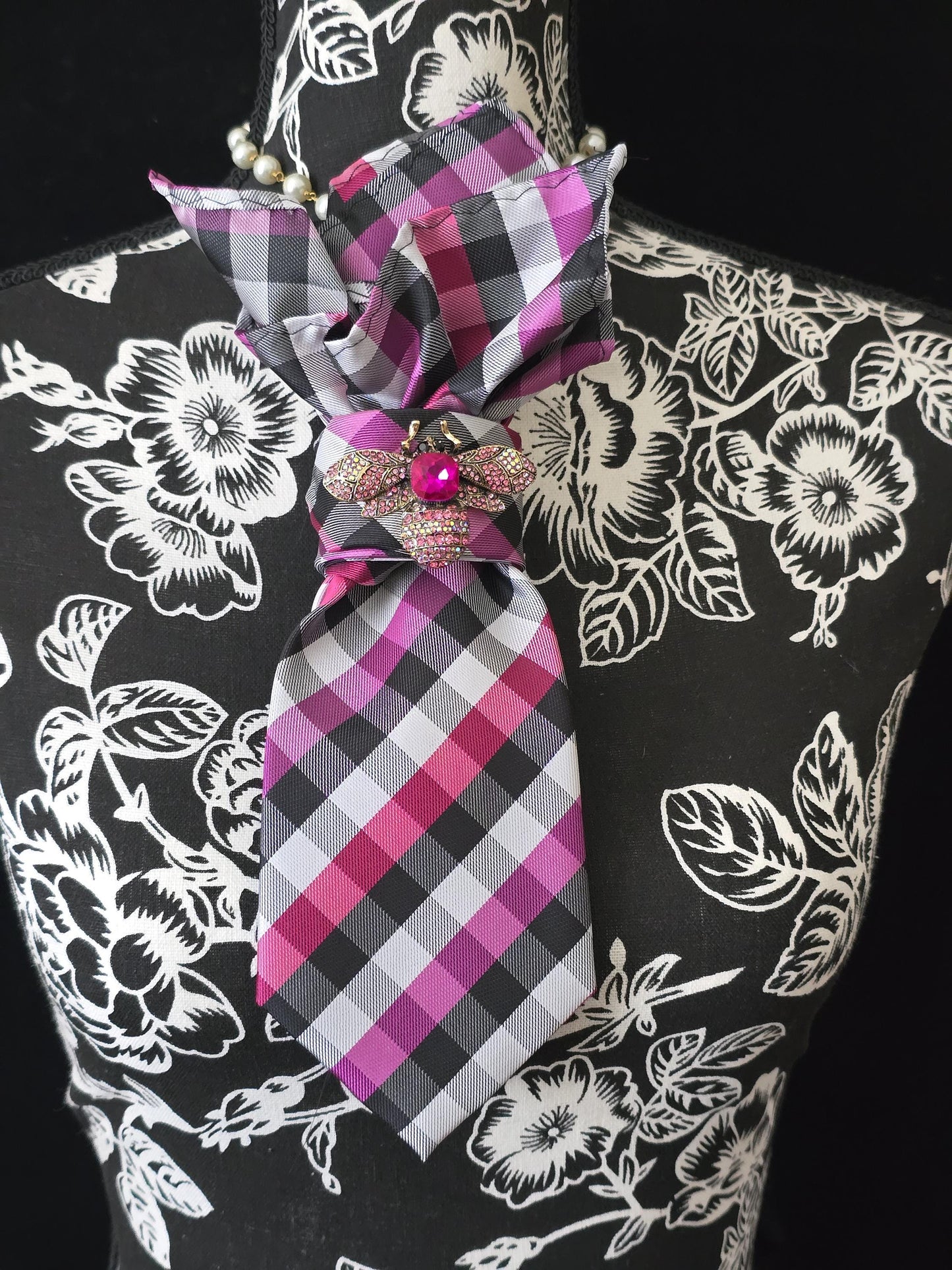 Pink and Black Plaid Women's Tie- Bumble Bee Brooch Necklace - Handcrafted Statement Jewelry - Brooch Necktie - Stylish Neckwear For Women