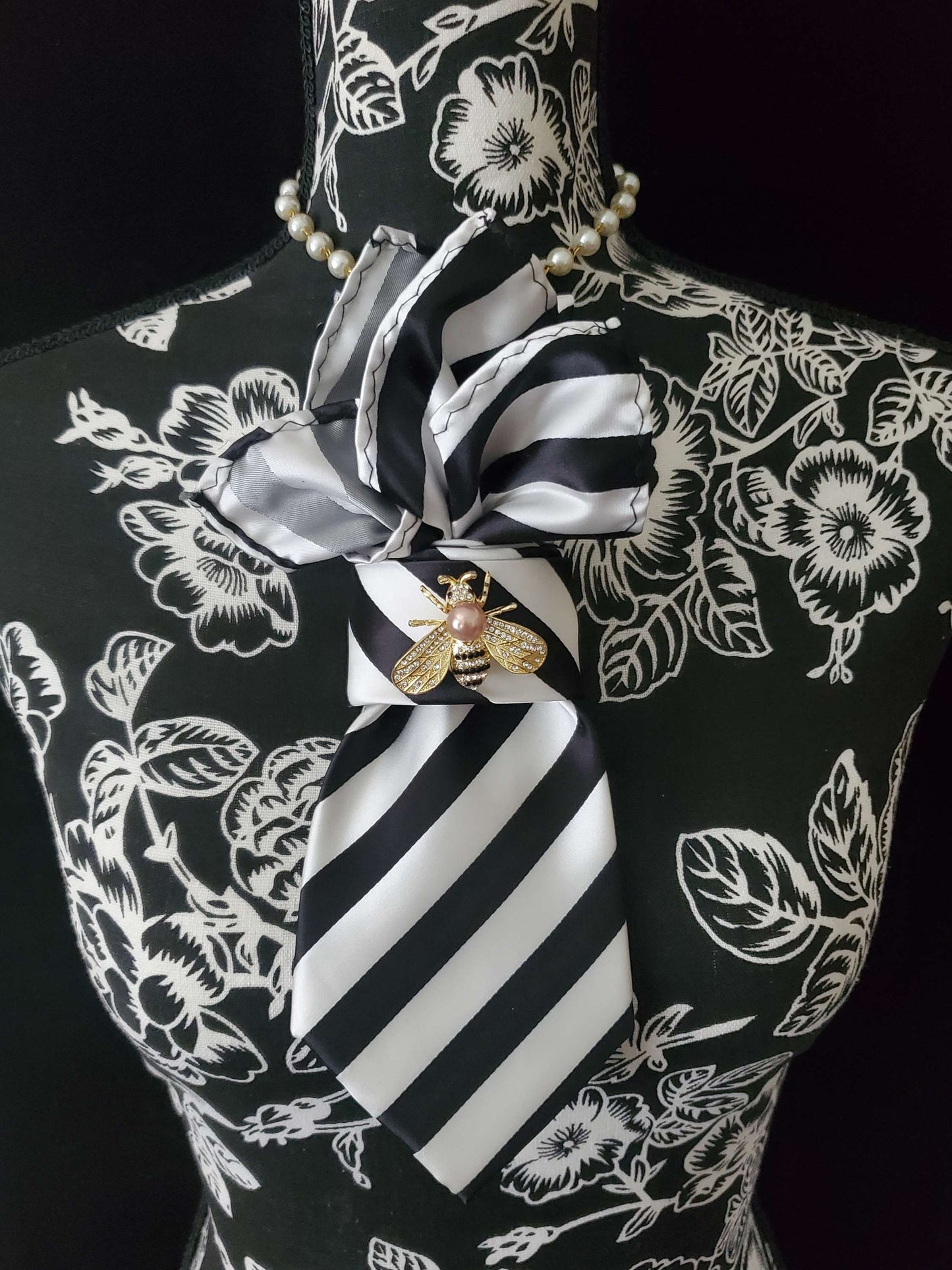 Handmade Bumble Bee Brooch Necktie: Black & White Striped Silk Necklace