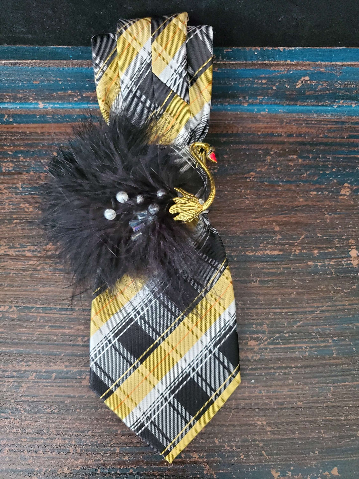 Feather Swan Brooch Necklace-Yellow Plaid Women's Necktie Necklace