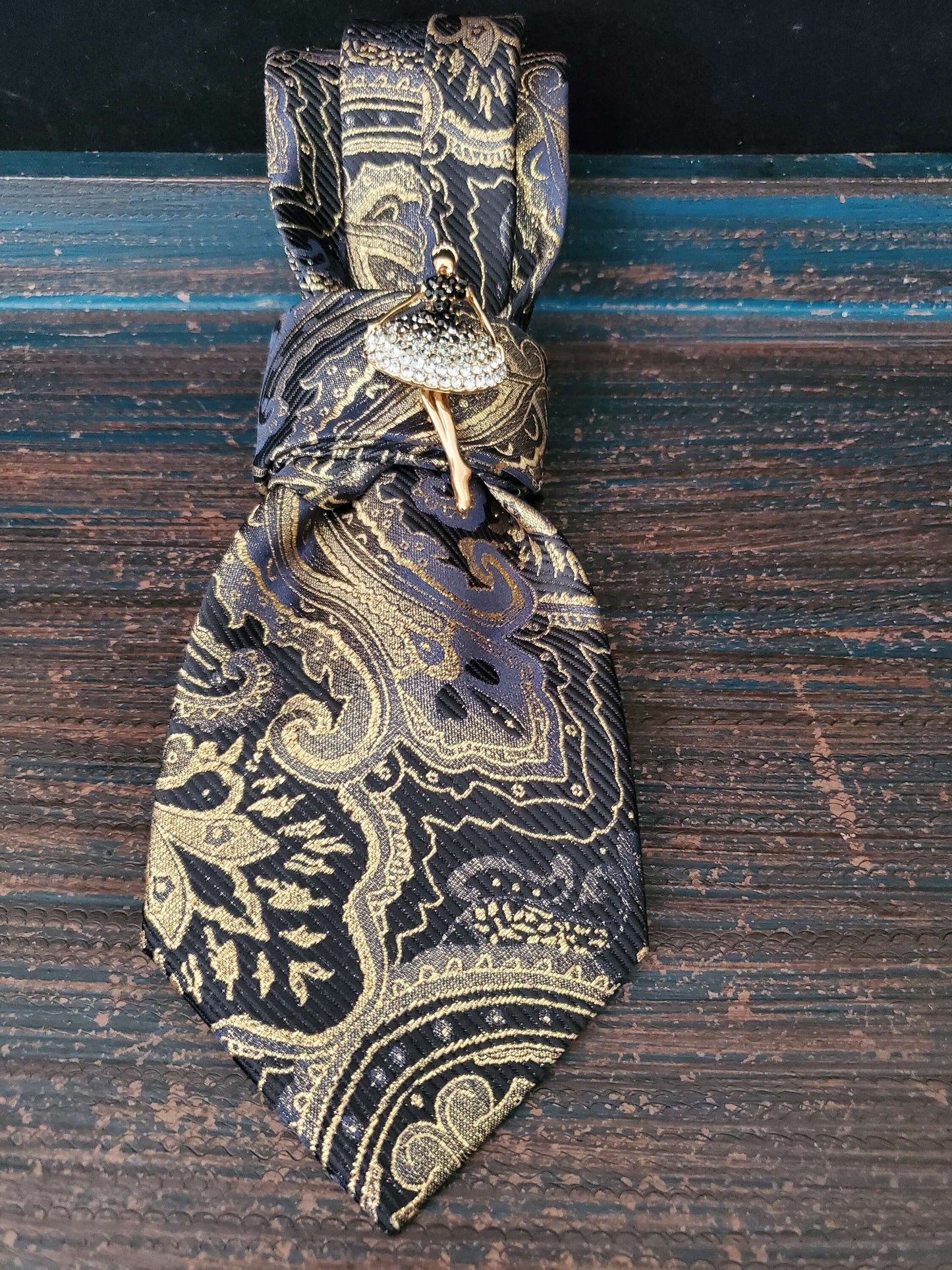 Ballerina Brooch Necklace - Black and Gold Paisley Women's Tie