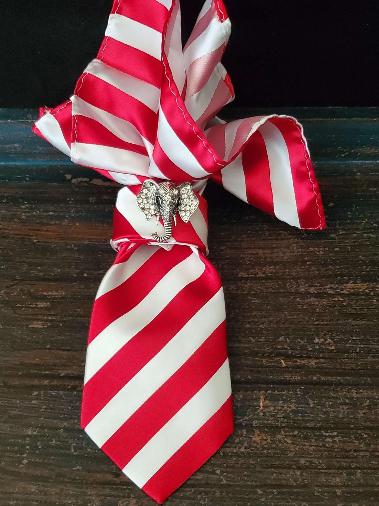 Red and White Stripe Women's Necktie Necklace -  Elephant Brooch Necktie