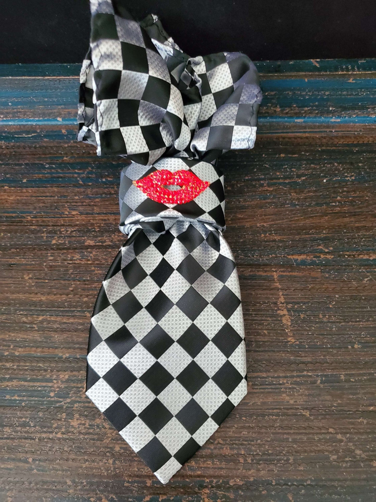 Black and Silver Checkered Women's Necktie Necklace