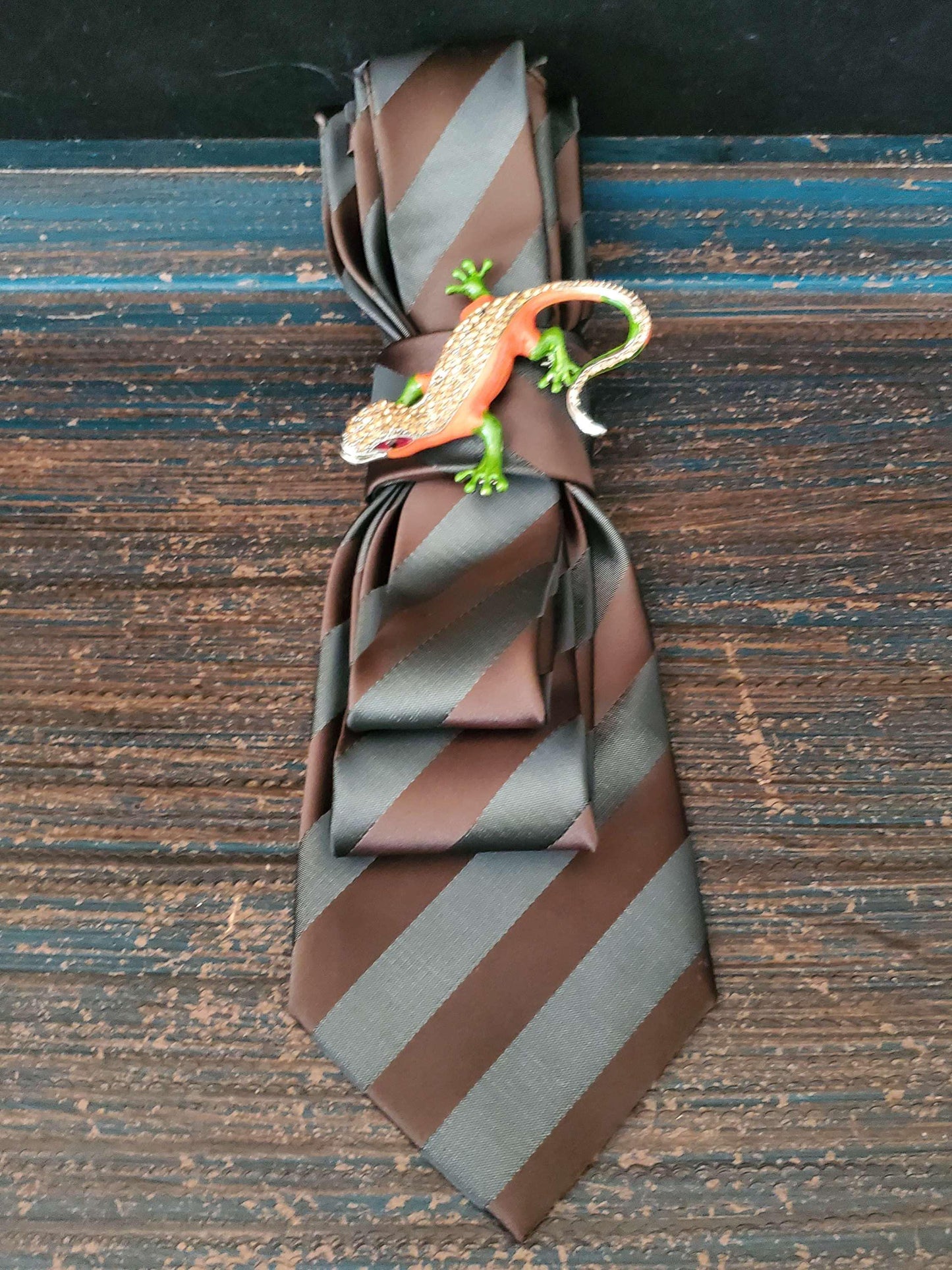 Simply Elegant Chocolate Striped Women's Tie- Brooch Necklace- Fearlessly Bold Necktie