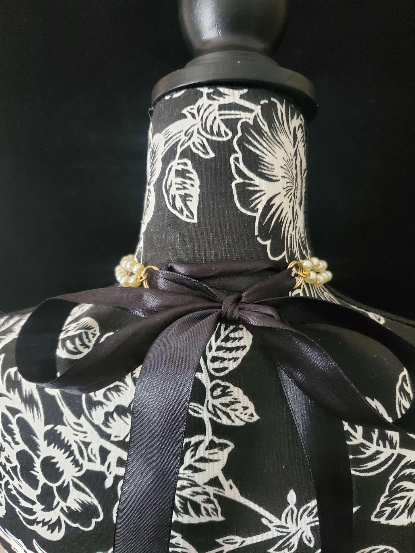 Army Green Satin Tie Necklace: Pearl Pomegranate Brooch, Adjustable Neckwear