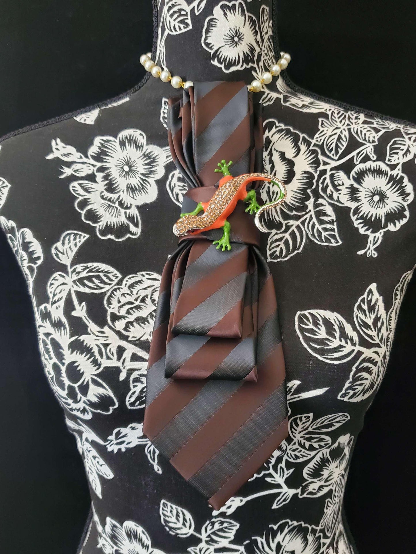 Simply Elegant Chocolate Striped Women's Tie- Brooch Necklace- Fearlessly Bold Necktie