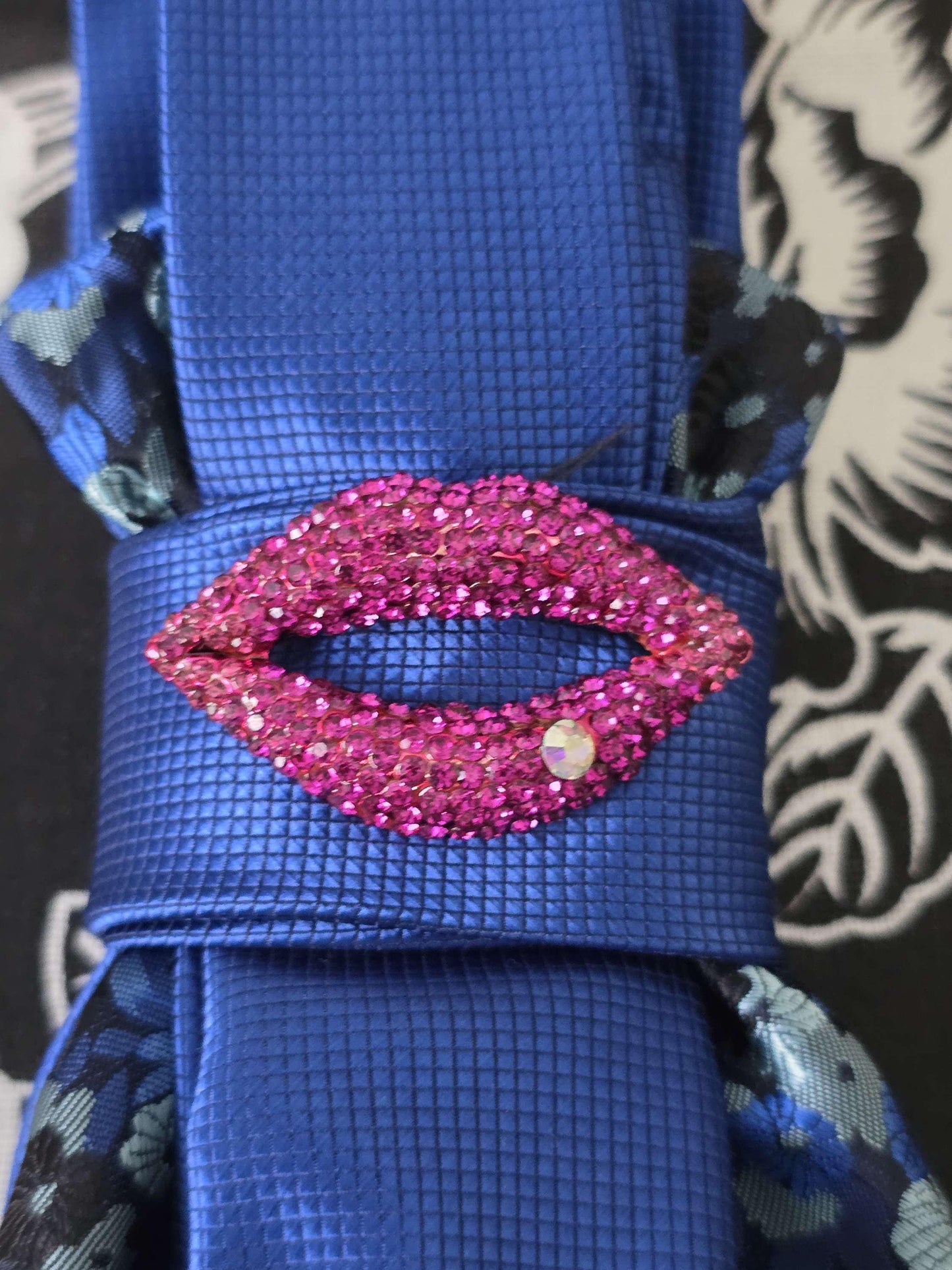 Simply Elegant Blue Women's Tie- Brooch Necklace - Handcrafted Statement Jewelry- Stylish Neckwear For Women