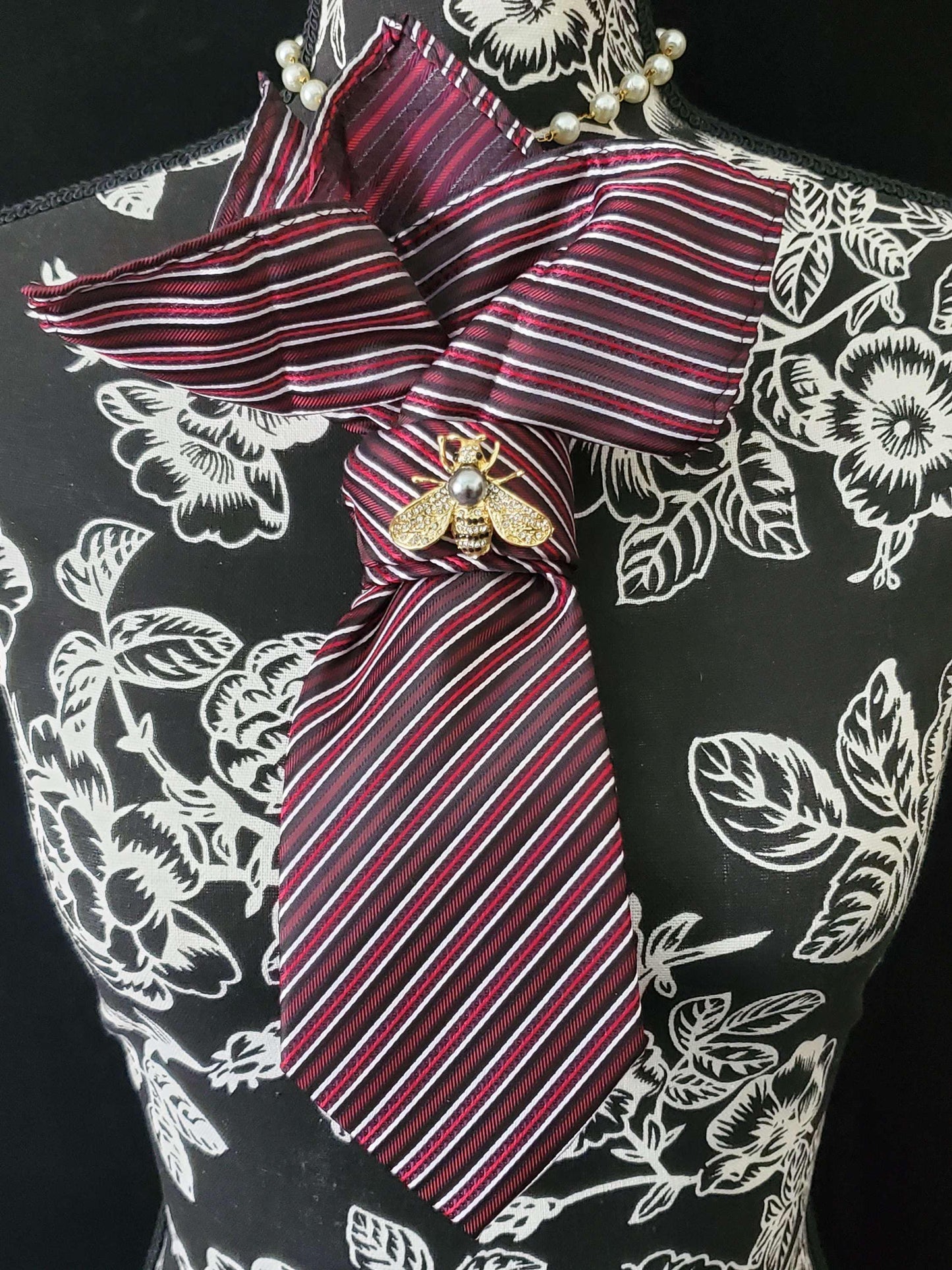 Stylish Black and Red Stripe Women's Necktie Necklace - Bumble Bee Brooch Necklace - Brooch Necktie - Stylish Neckwear For Women