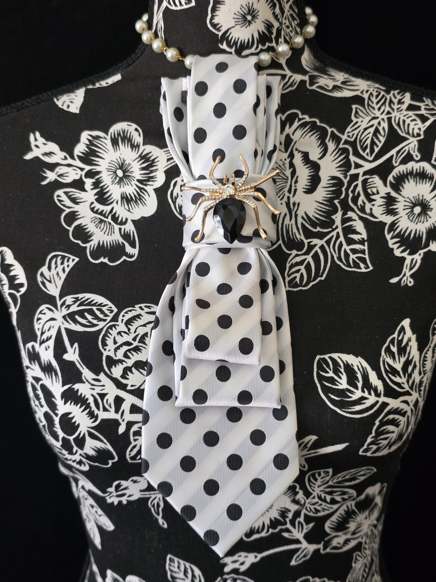 Polka Dot Tie Necklace: Rhinestone Spider Brooch, Pearl Accent