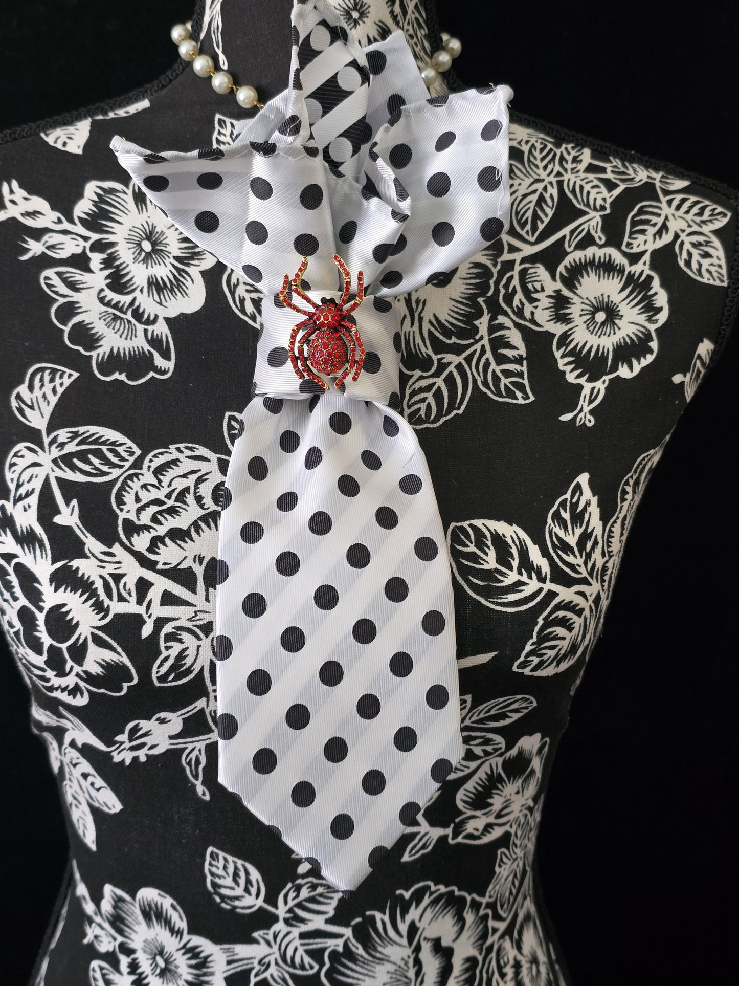 Simply Stylish Black and White Polka Dot Women Tie- Red Spider Brooch Necklace  - Stylish Neckwear For Women