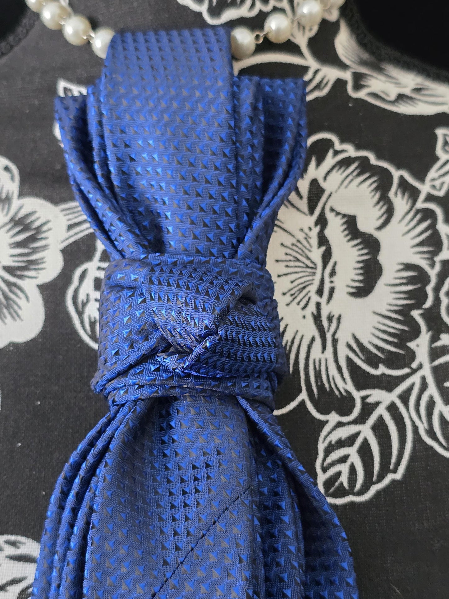 Simply Elegant Bluel Women's Necktie Necklace - Handcrafted Statement Jewelry - Brooch Necktie For Women