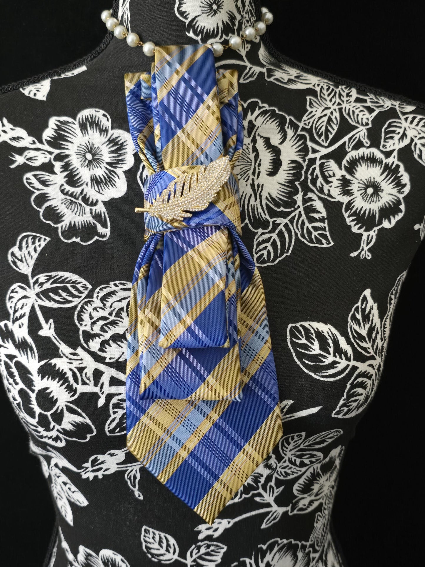 Simply Elegant Blue Plaid Women’s Necktie Necklace - Fashion Ties For Women  - Brooch Necktie - Stylish Neckwear For Women