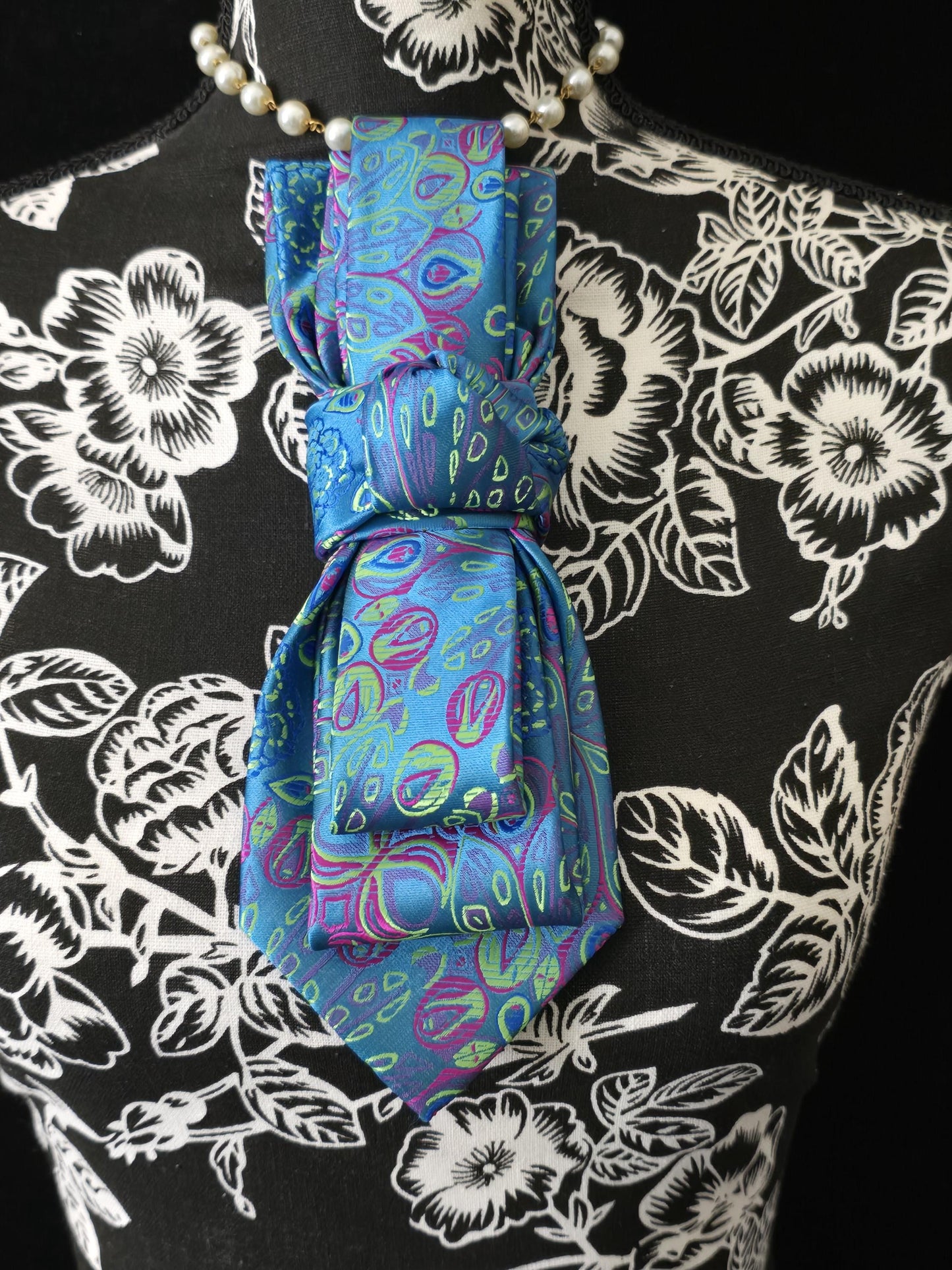 Simple But Elegant Multi-Color Paisley Women's Necktie Necklace - Handcrafted Statement Jewelry - Brooch Necktie For Women