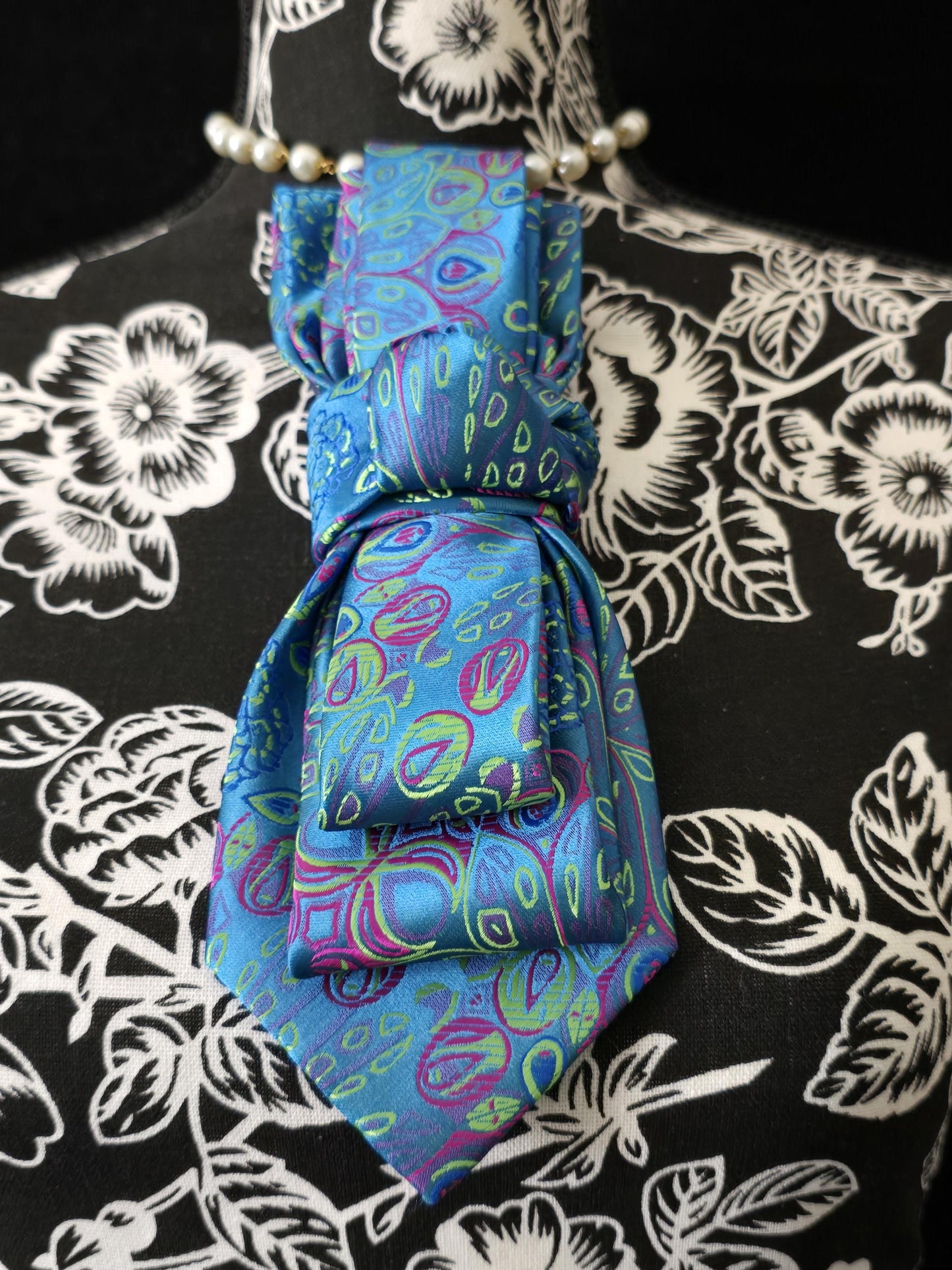 Simple But Elegant Multi-Color Paisley Women's Necktie Necklace - Handcrafted Statement Jewelry - Brooch Necktie For Women