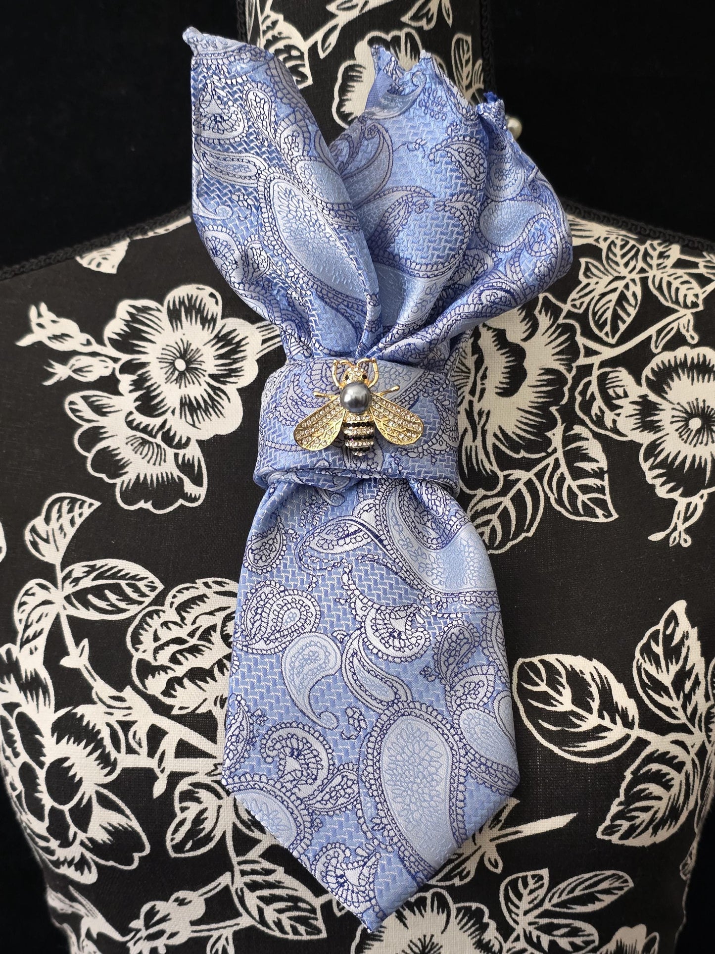 Blue Paisley Silk Necktie Necklace: Rhinestone Bee Brooch