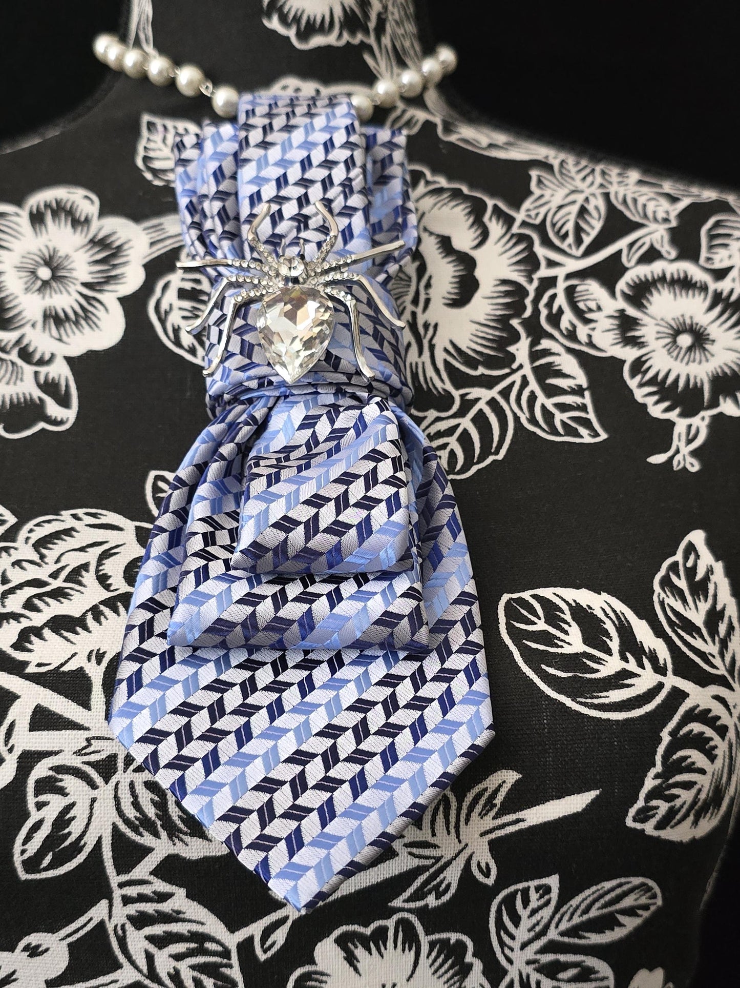 Simple Blue Stripe Women's Tie- Crystal Brooch Necklace - Brooch Necktie - Stylish Neckwear For Women