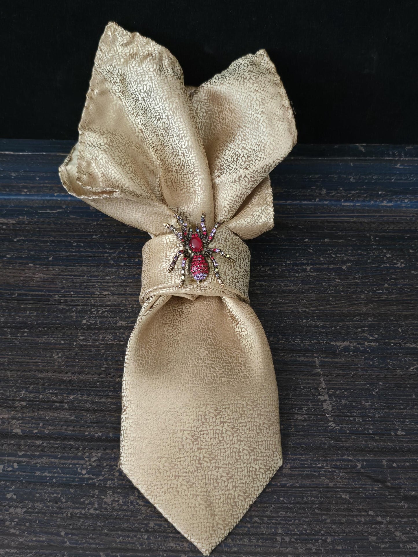 Stylish Gold Women's Necktie Necklace - Red Spider Brooch Necklace - Brooch Necktie - Stylish Neckwear For Women