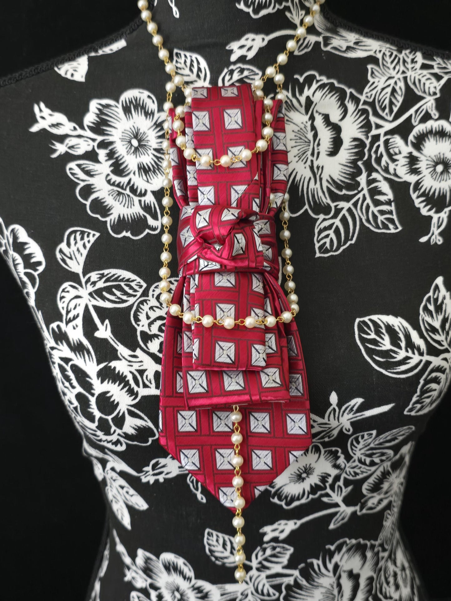 Simply Elegant Red and White Women's Necktie Necklace - Handcrafted Statement Jewelry - Brooch Necktie For Women