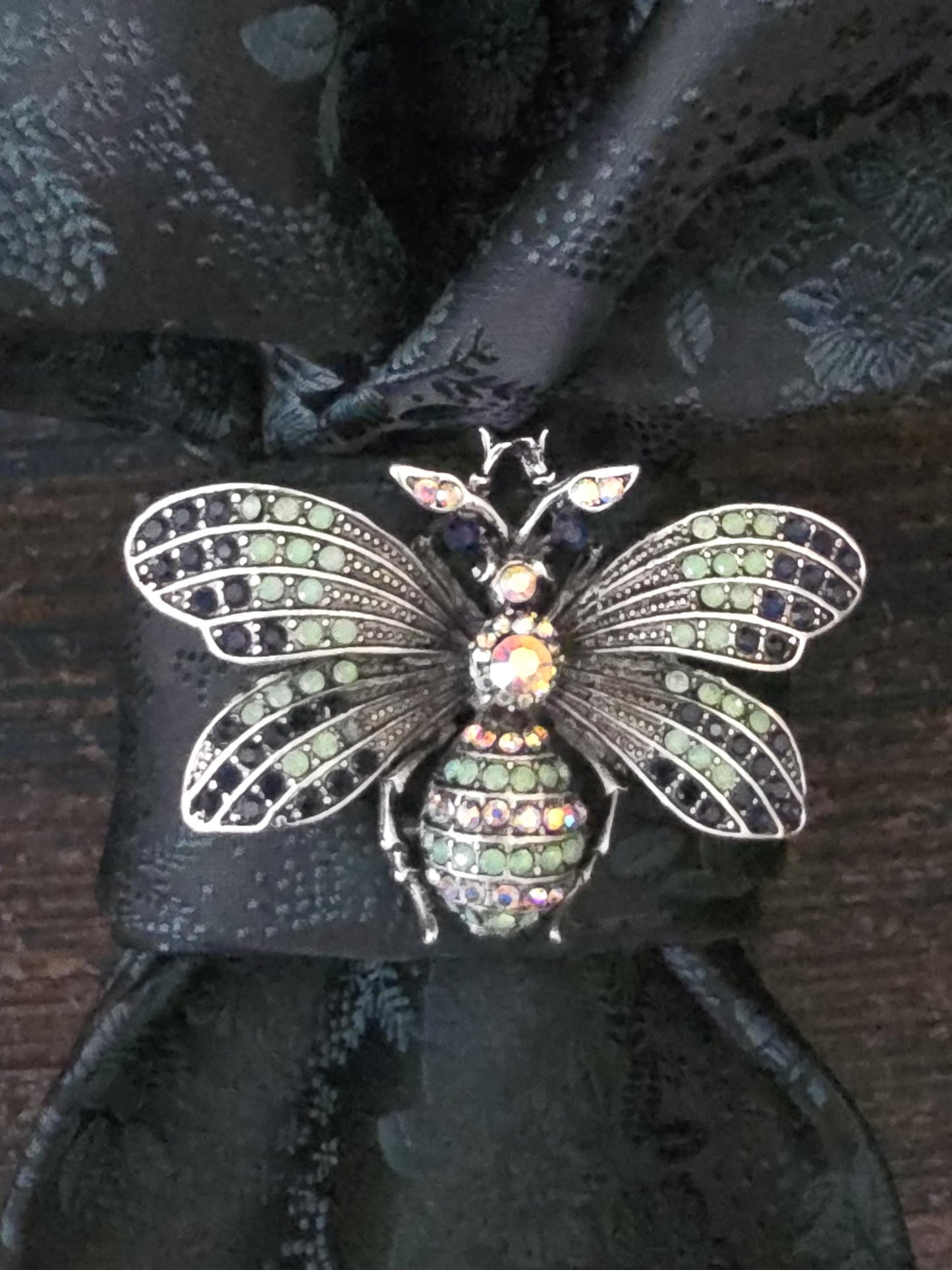 Fearless Ties | Unique Women’s Neckties, Tie Necklaces & Brooch Neckwear | Stylish Neckwear For Women