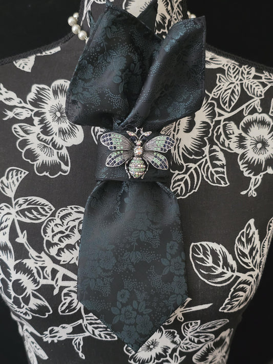Fearless Ties | Unique Women’s Neckties, Tie Necklaces & Brooch Neckwear | Stylish Neckwear For Women