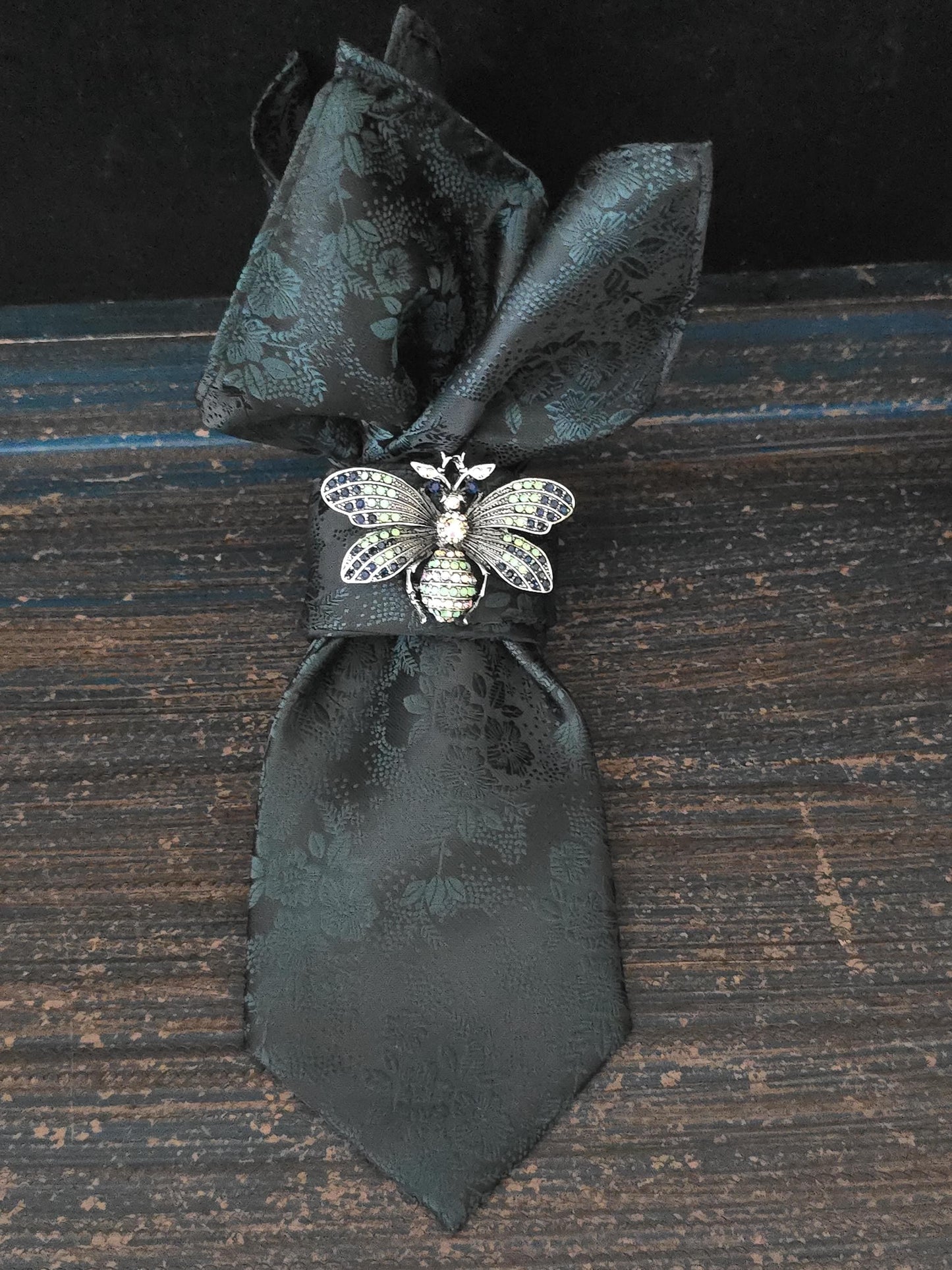 Fearless Ties | Unique Women’s Neckties, Tie Necklaces & Brooch Neckwear | Stylish Neckwear For Women