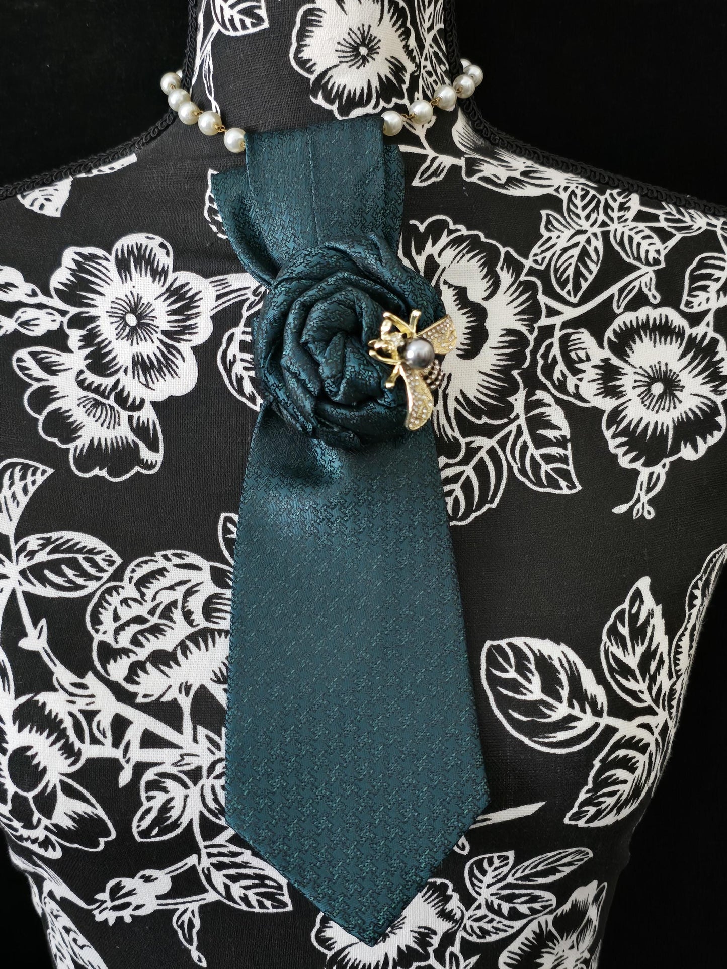 Simple but Elegant Green Necktie Necklace: Bumble Bee Brooch, Handmade Statement Jewelry