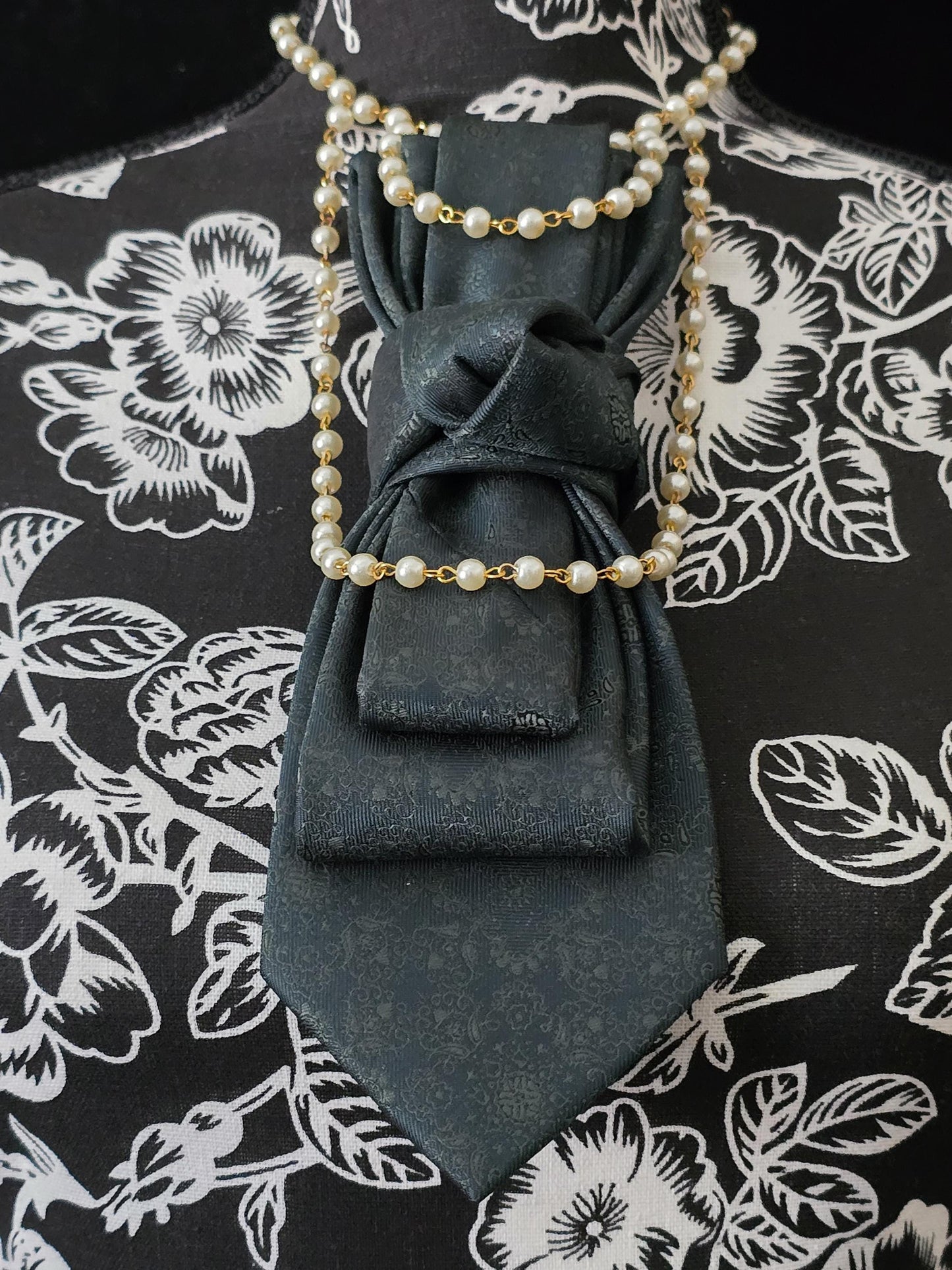 Simple but Elegant Forrest Green Women's Necktie Necklace - Handcrafted Statement Jewelry - Brooch Necktie For Women